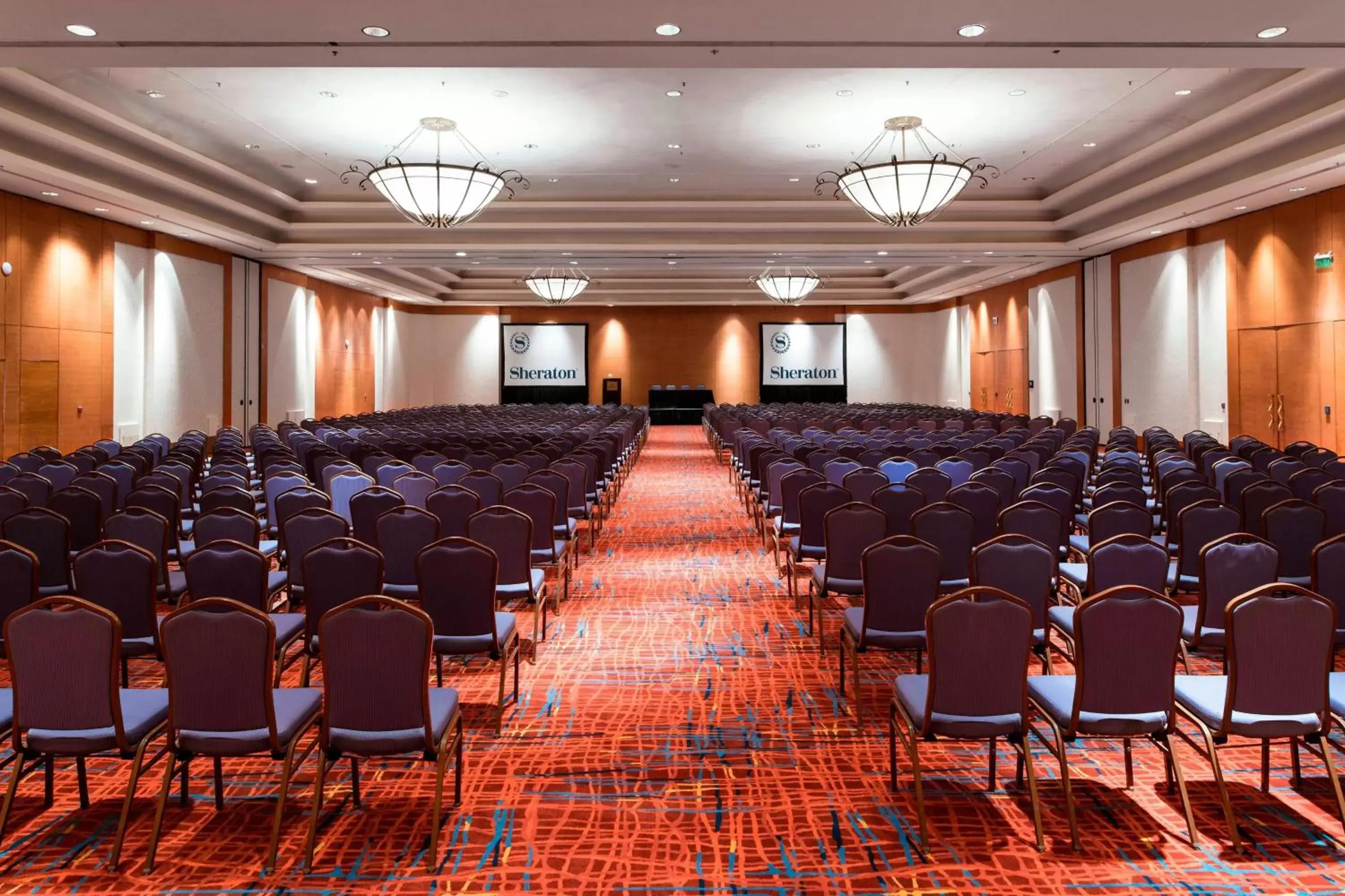 Meeting/conference room in Sheraton Pilar Hotel & Convention Center