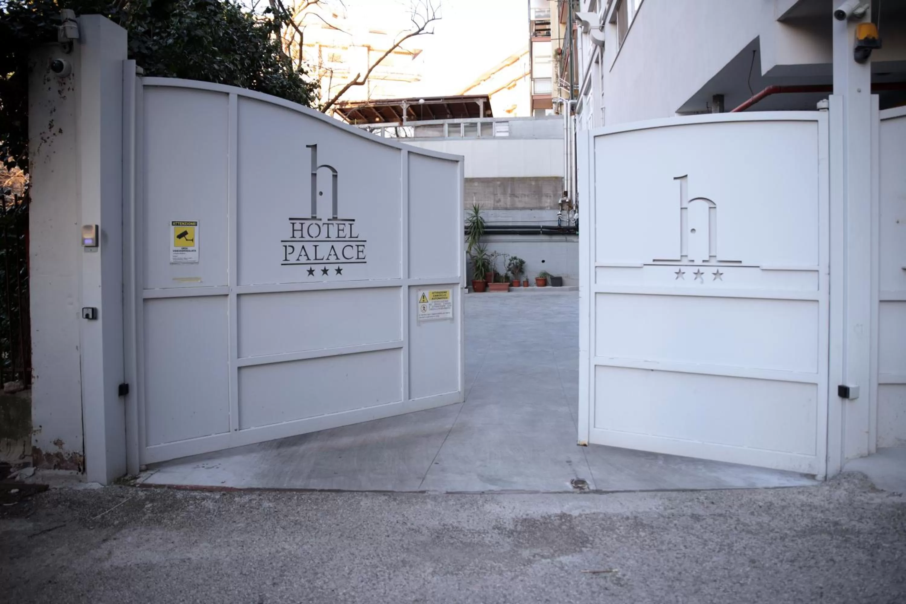 Property building in Hotel Palace