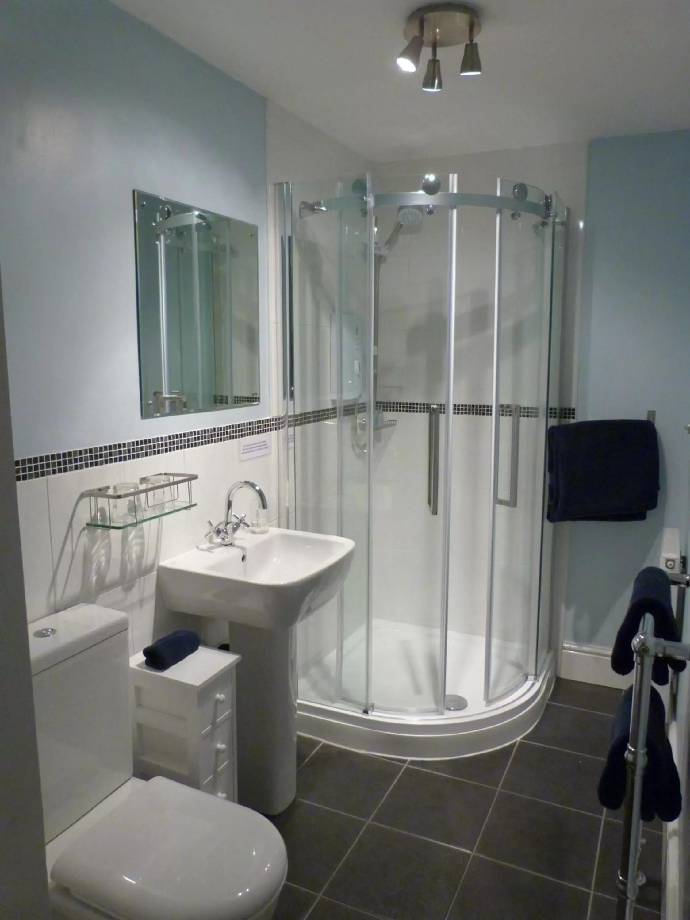 Bathroom in The Old Posthouse B&B