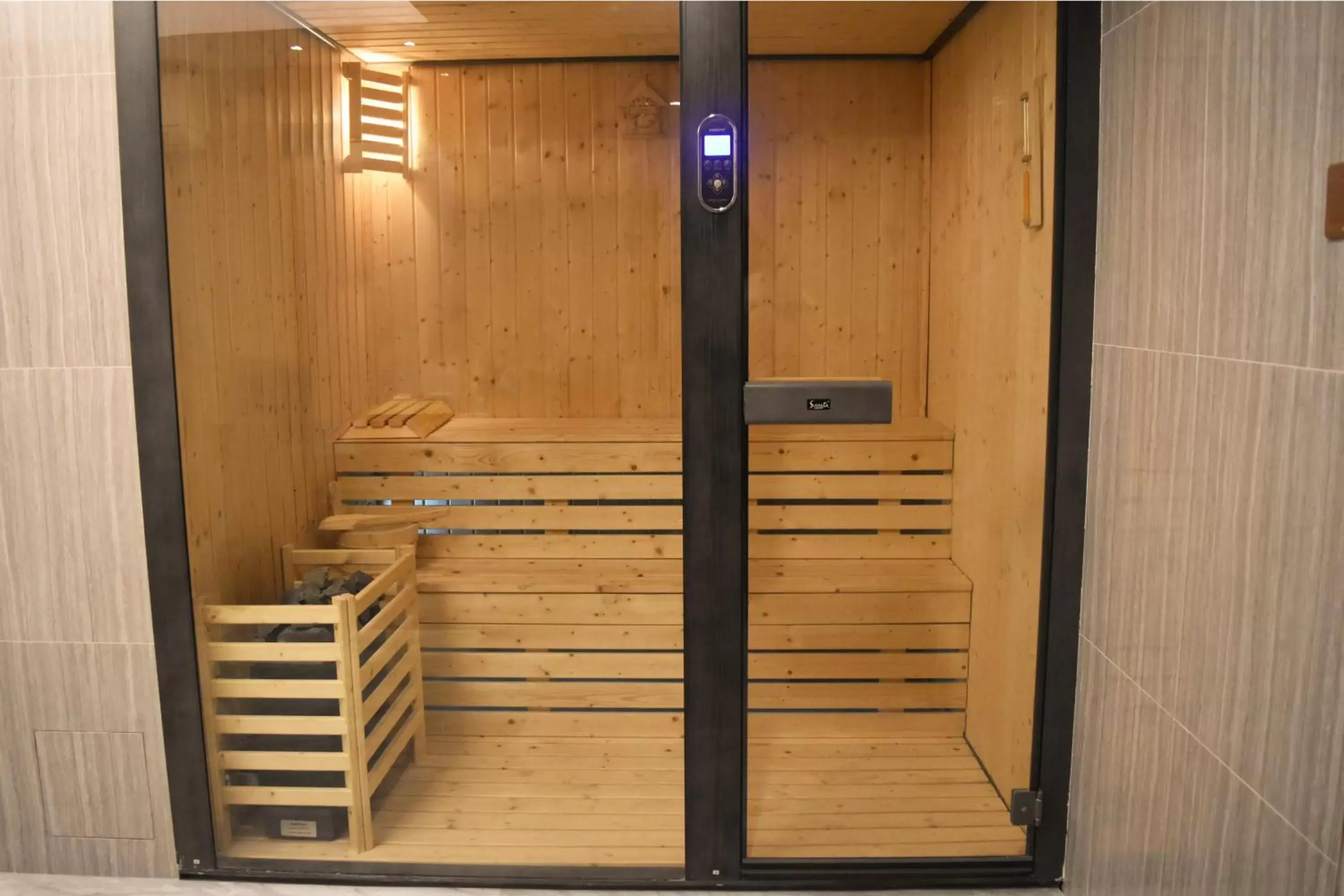 Sauna in Best Western Chinatown Hotel