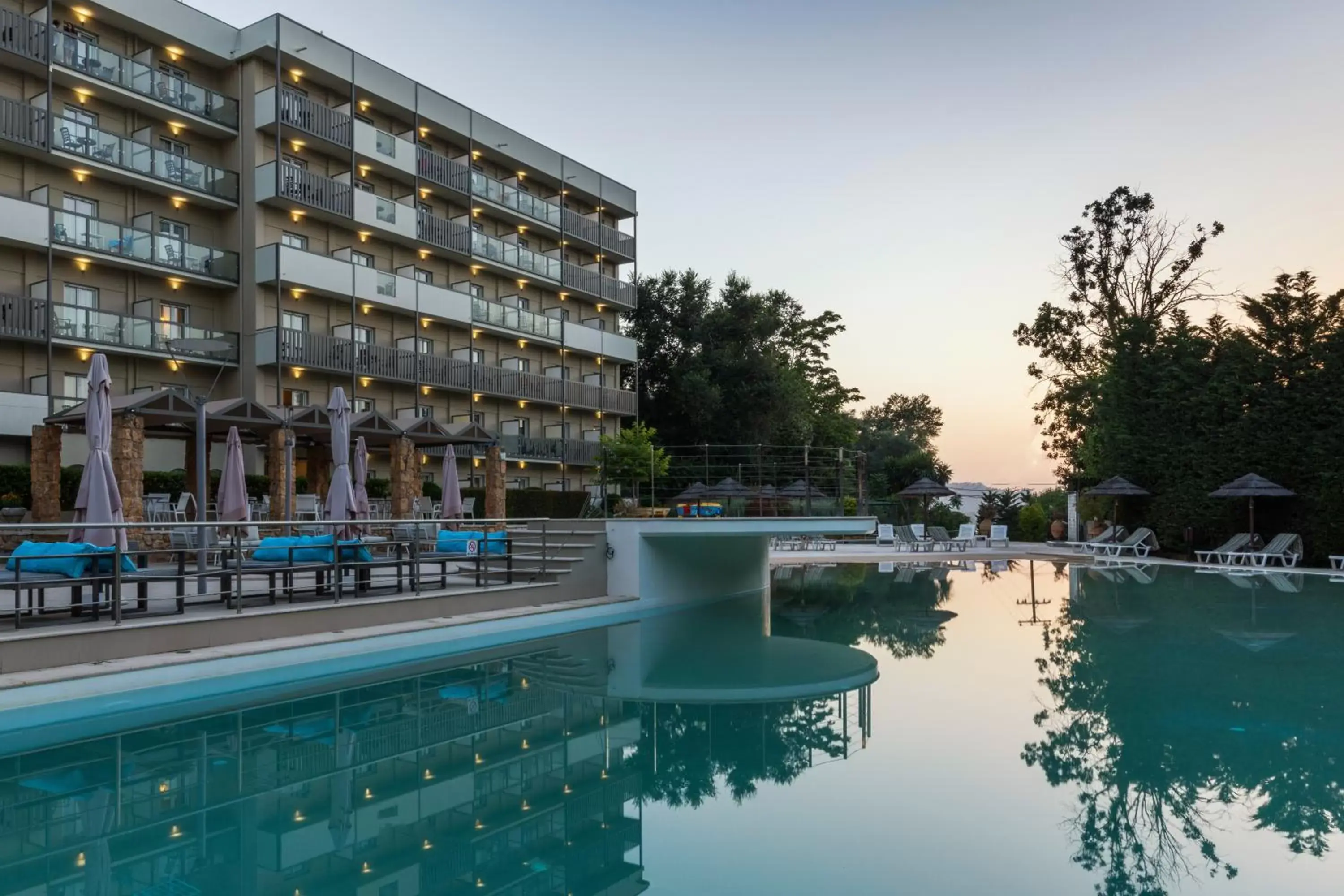 Property building, Swimming Pool in Ariti Grand Hotel