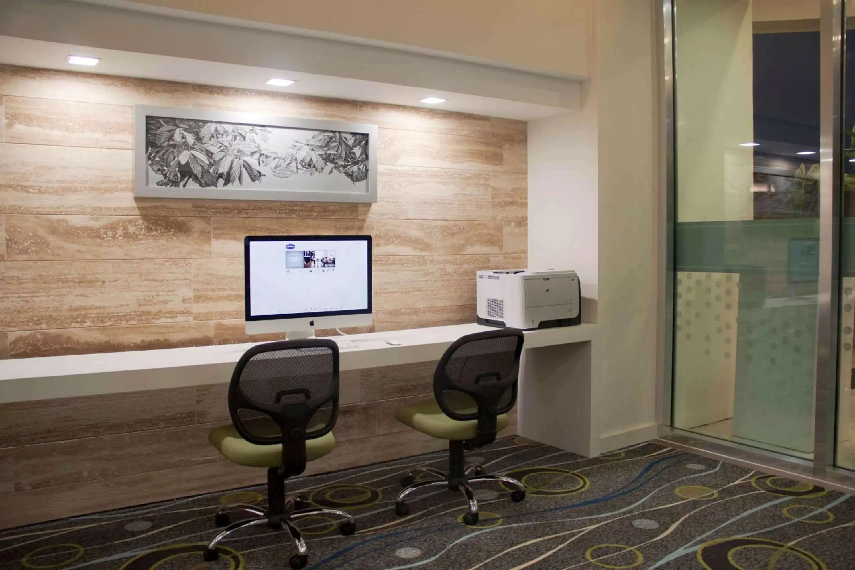 Business facilities, Business Area/Conference Room in Hampton Inn by Hilton Merida