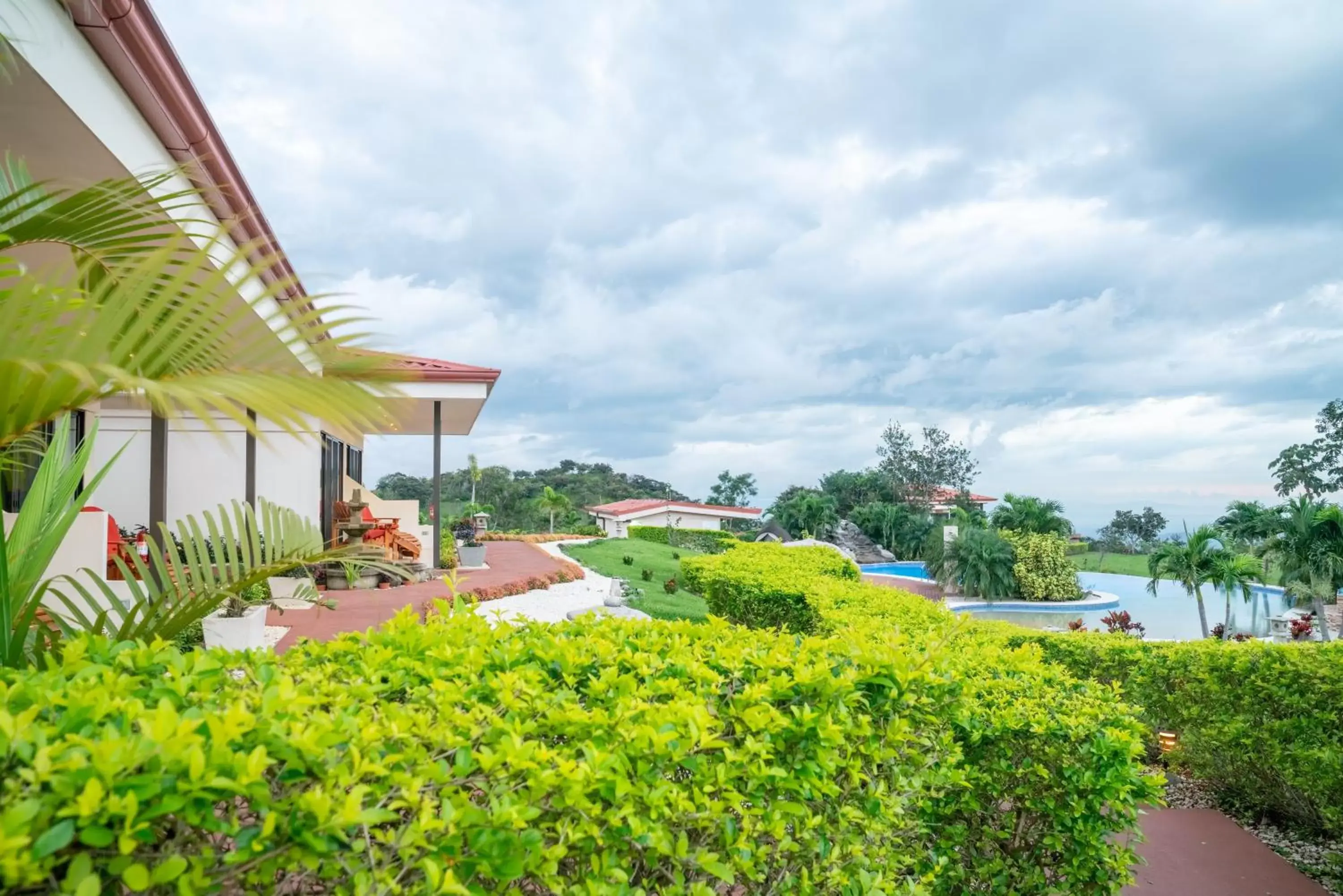 Pool view in Vida Mountain Resort & Spa