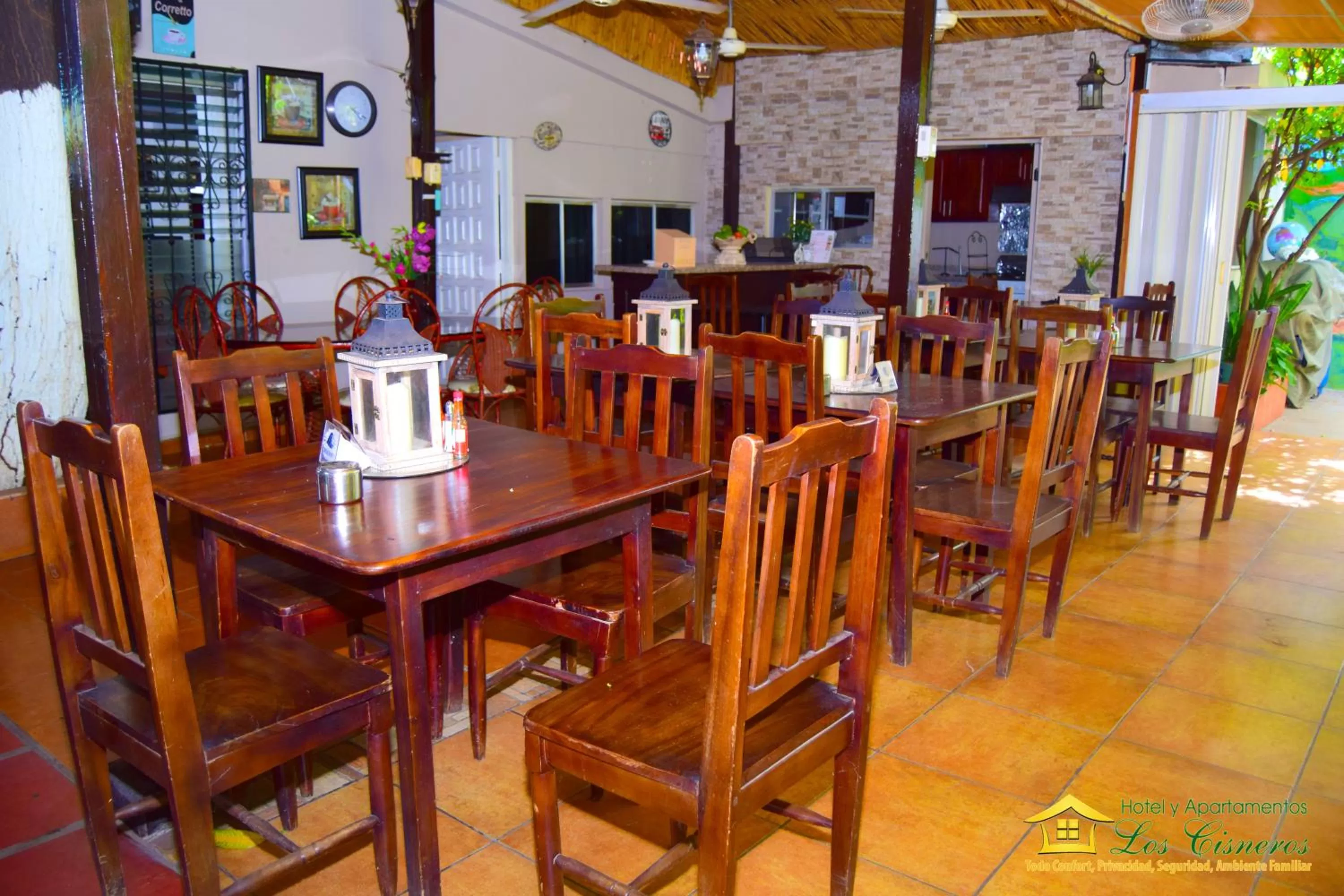 Food in Hotel y Apartments Los Cisneros