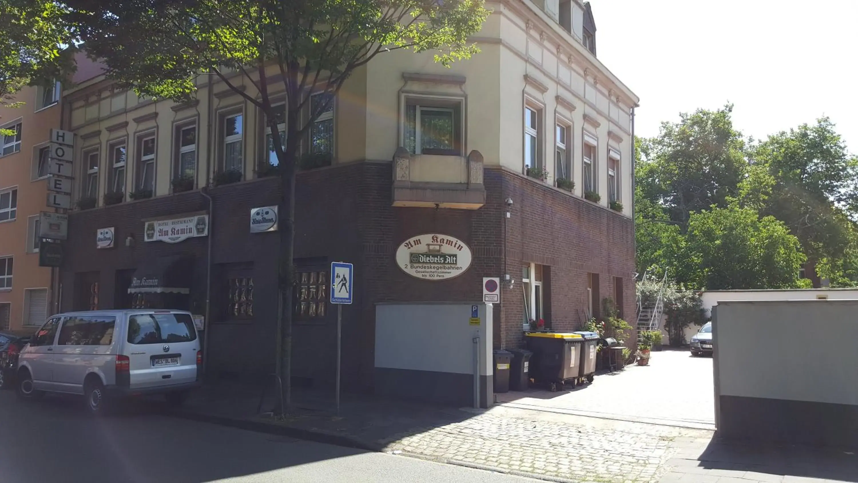 Facade/entrance, Property Building in Hotel Am Kamin