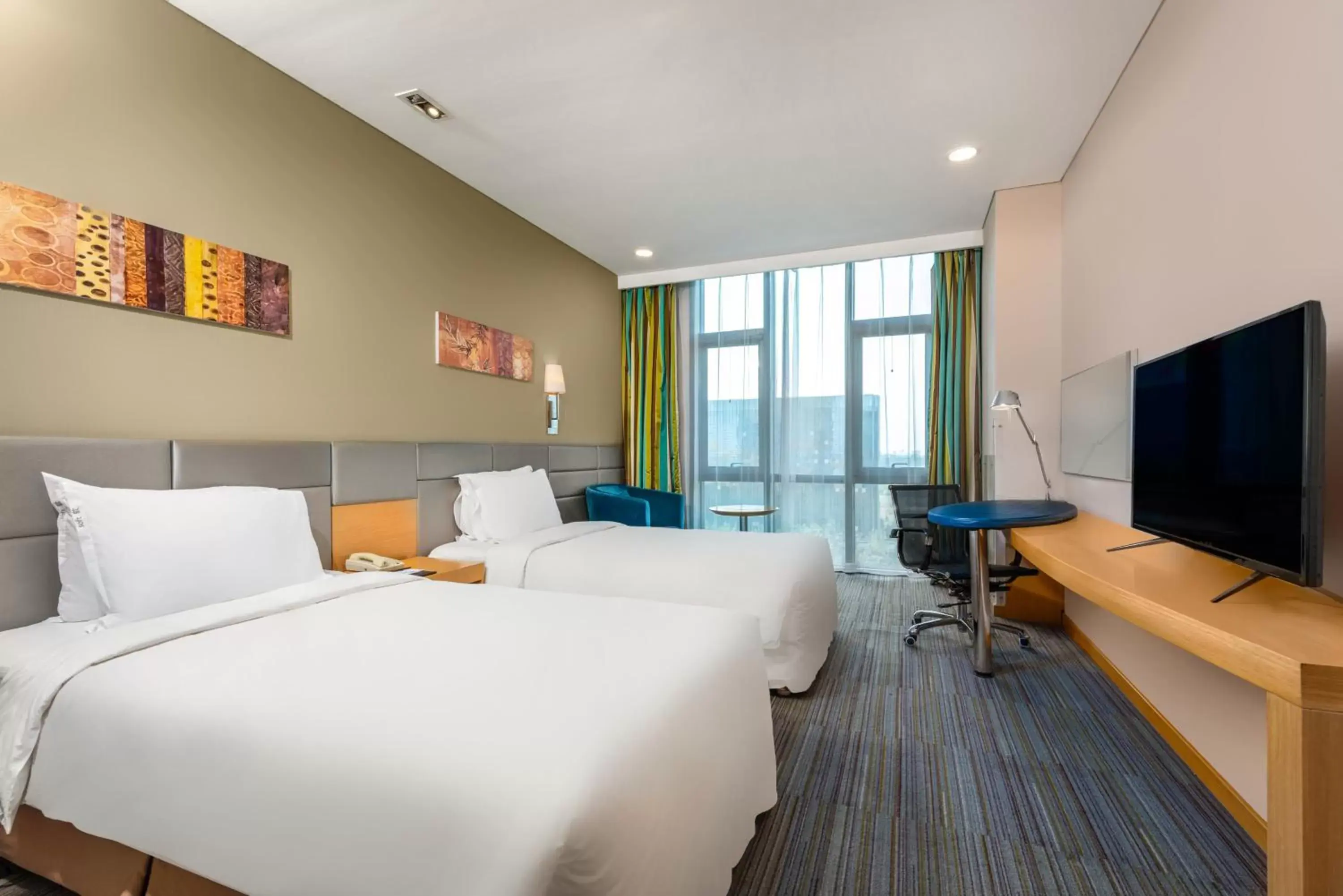 Photo of the whole room in Holiday Inn Express Beijing Yizhuang, an IHG Hotel