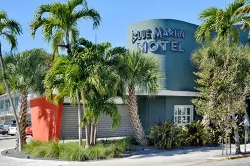 Facade/entrance in Blue Marlin Motel