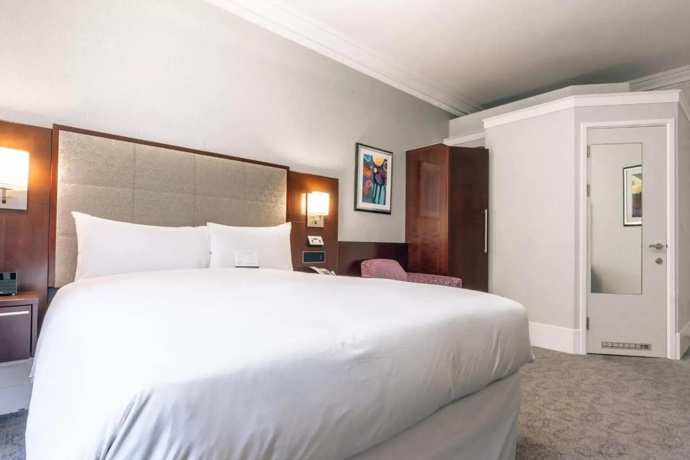 Bed in Club Quarters Hotel Trafalgar Square, London