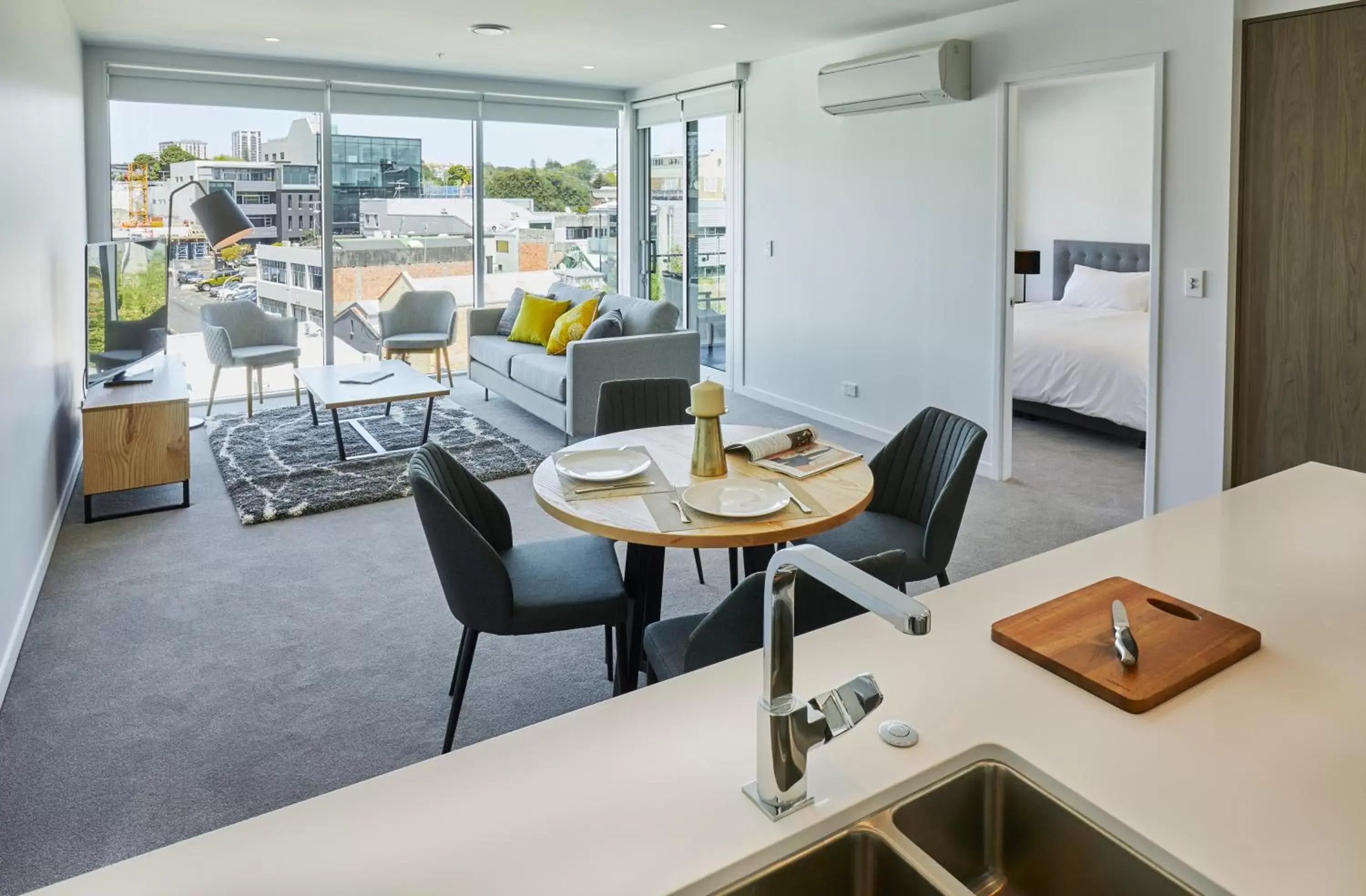 One Bedroom Apartment in Swiss-Belsuites Victoria Park Auckland One Bedroom Apartment in Swiss-Belsuites Victoria Park Auckland