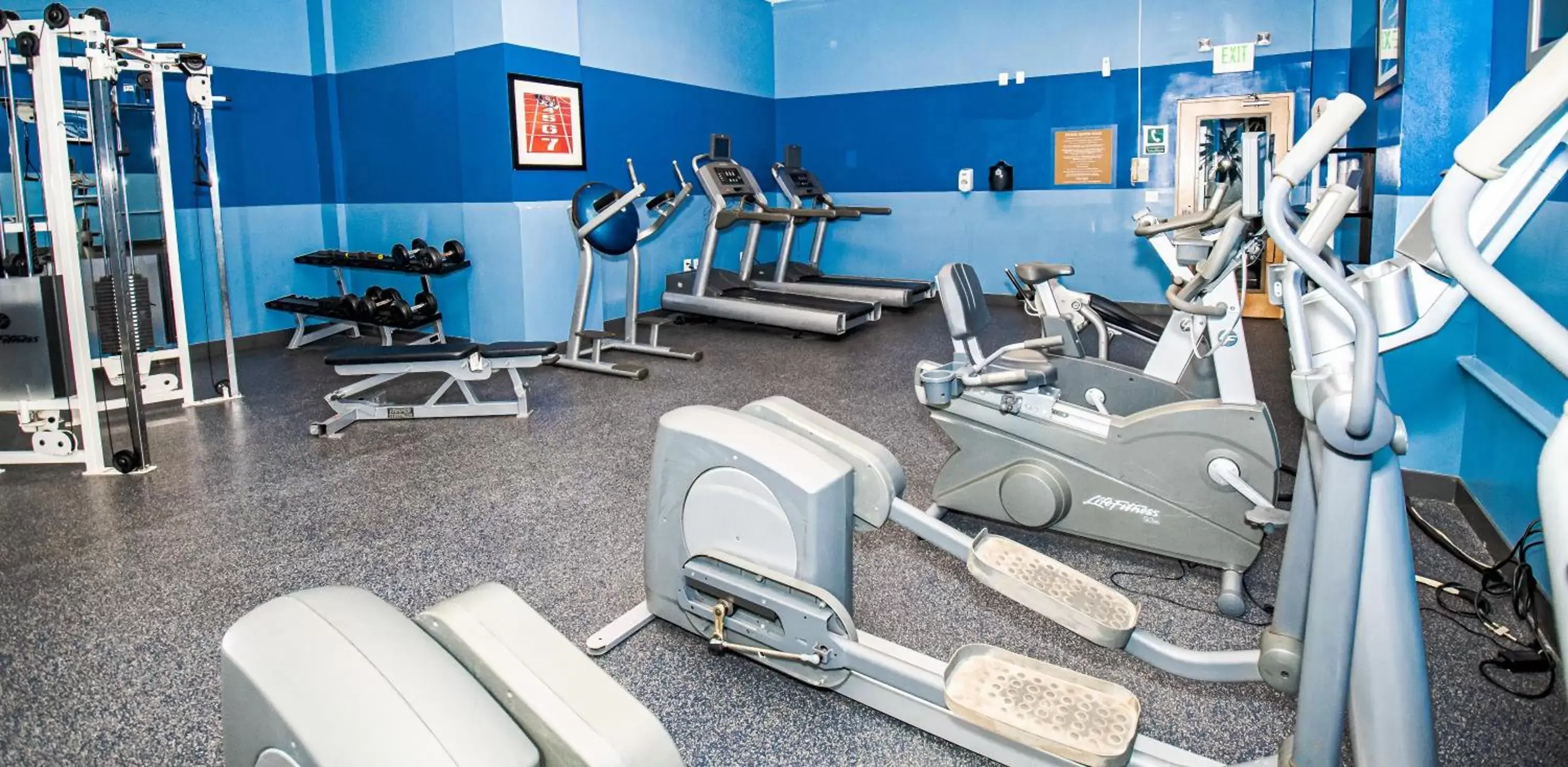 Fitness Center/Facilities in Metro Points Hotel Washington North