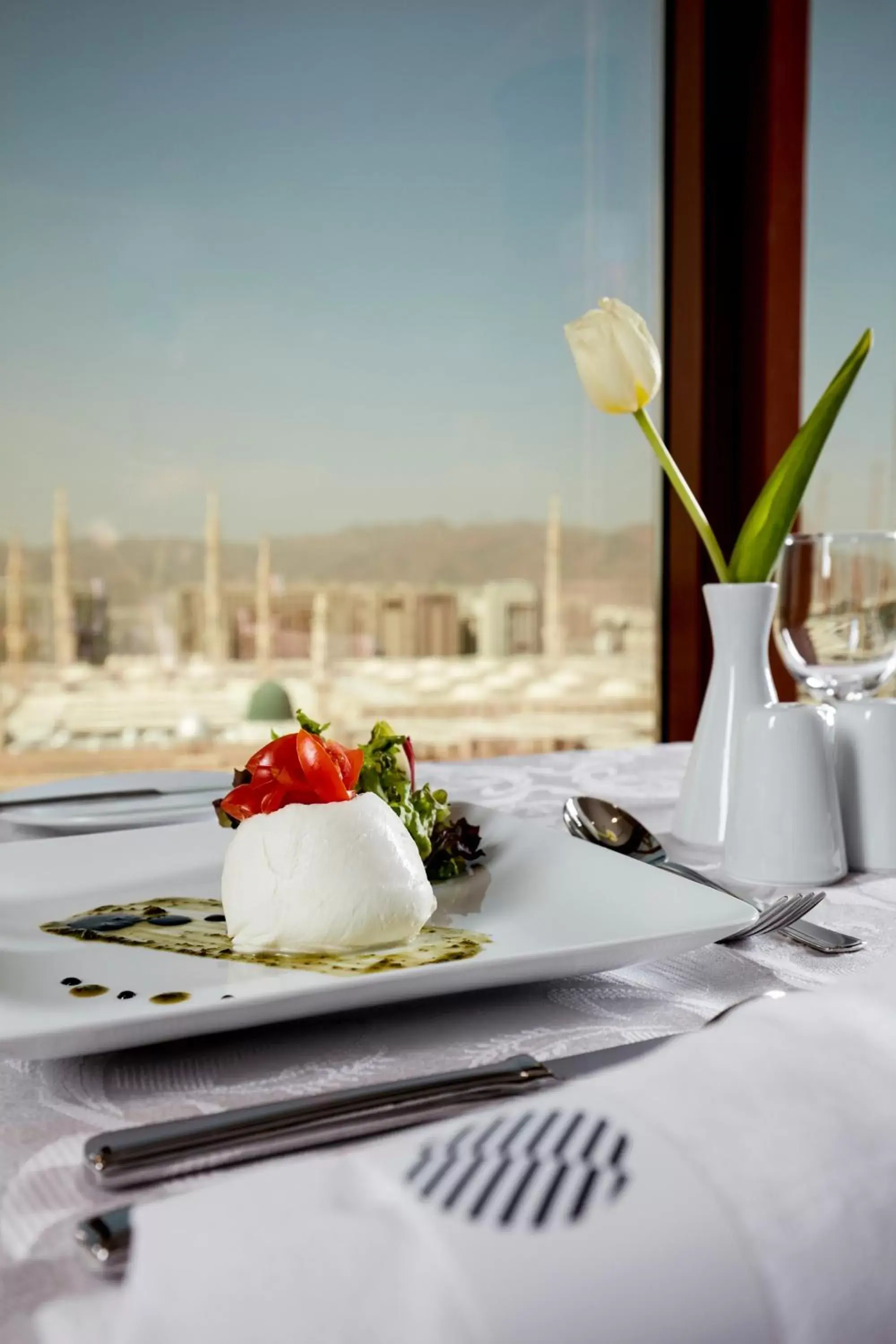 Food close-up, Restaurant/Places to Eat in Pullman Zamzam Madina