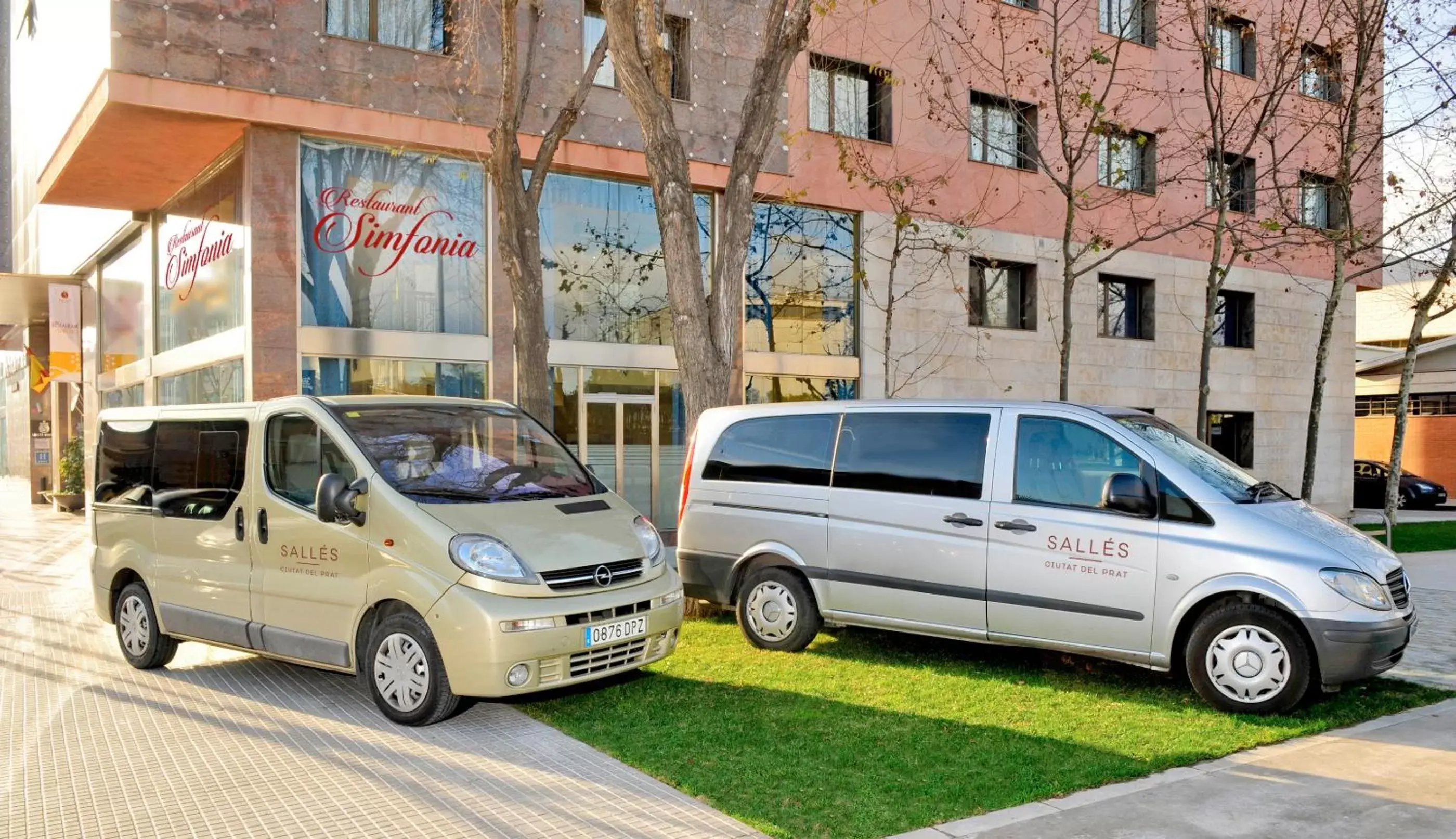 Parking in Salles Ciutat del Prat Barcelona Airport