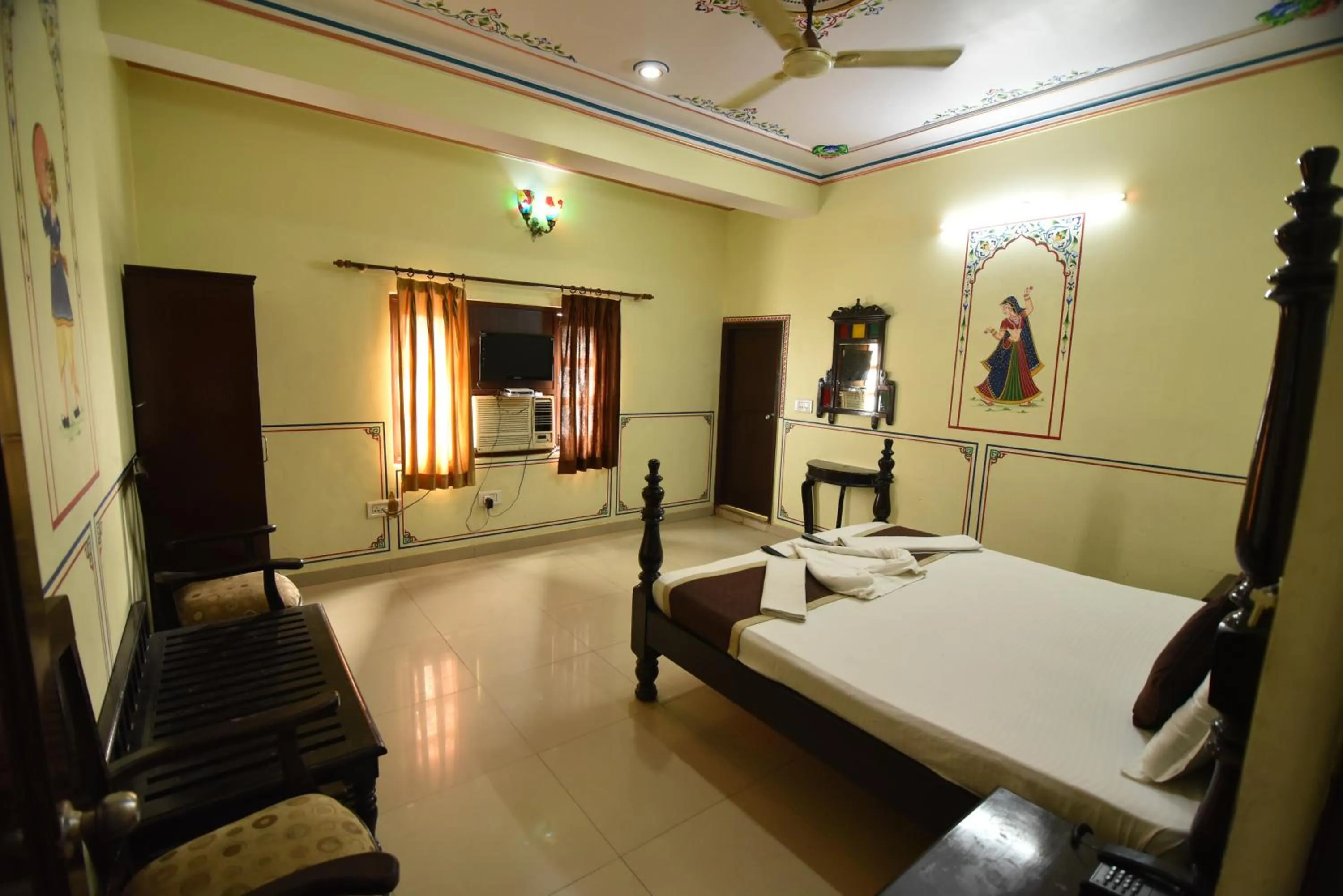 Photo of the whole room in Hotel Vaishnavi