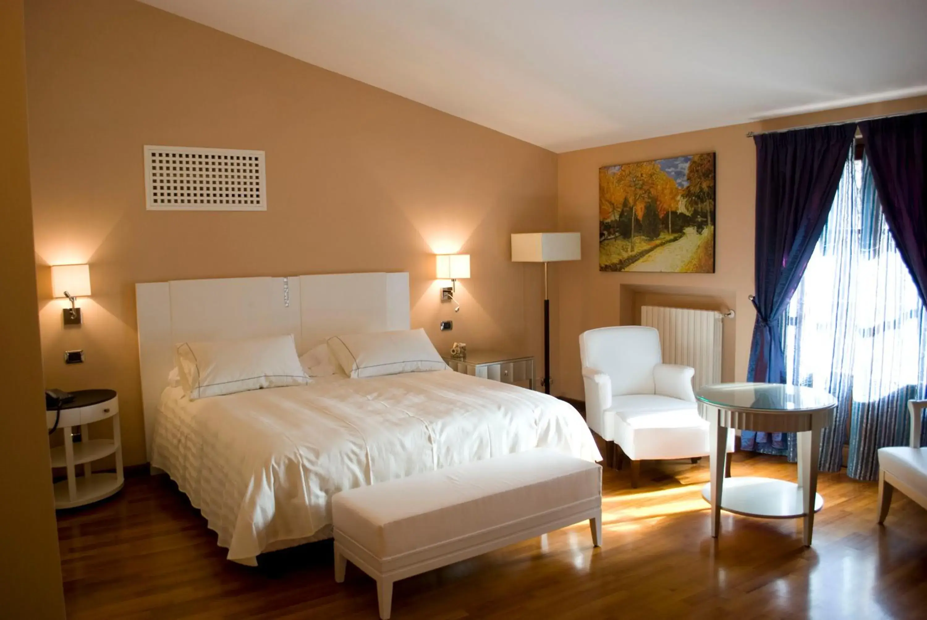 Bedroom, Bed in Sangallo Hotel