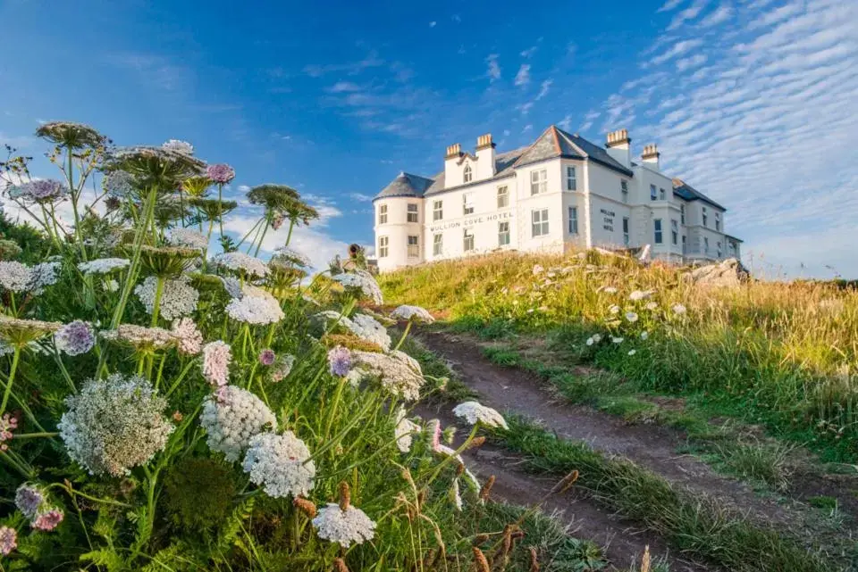 View (from property/room), Property Building in Mullion Cove Hotel & Spa