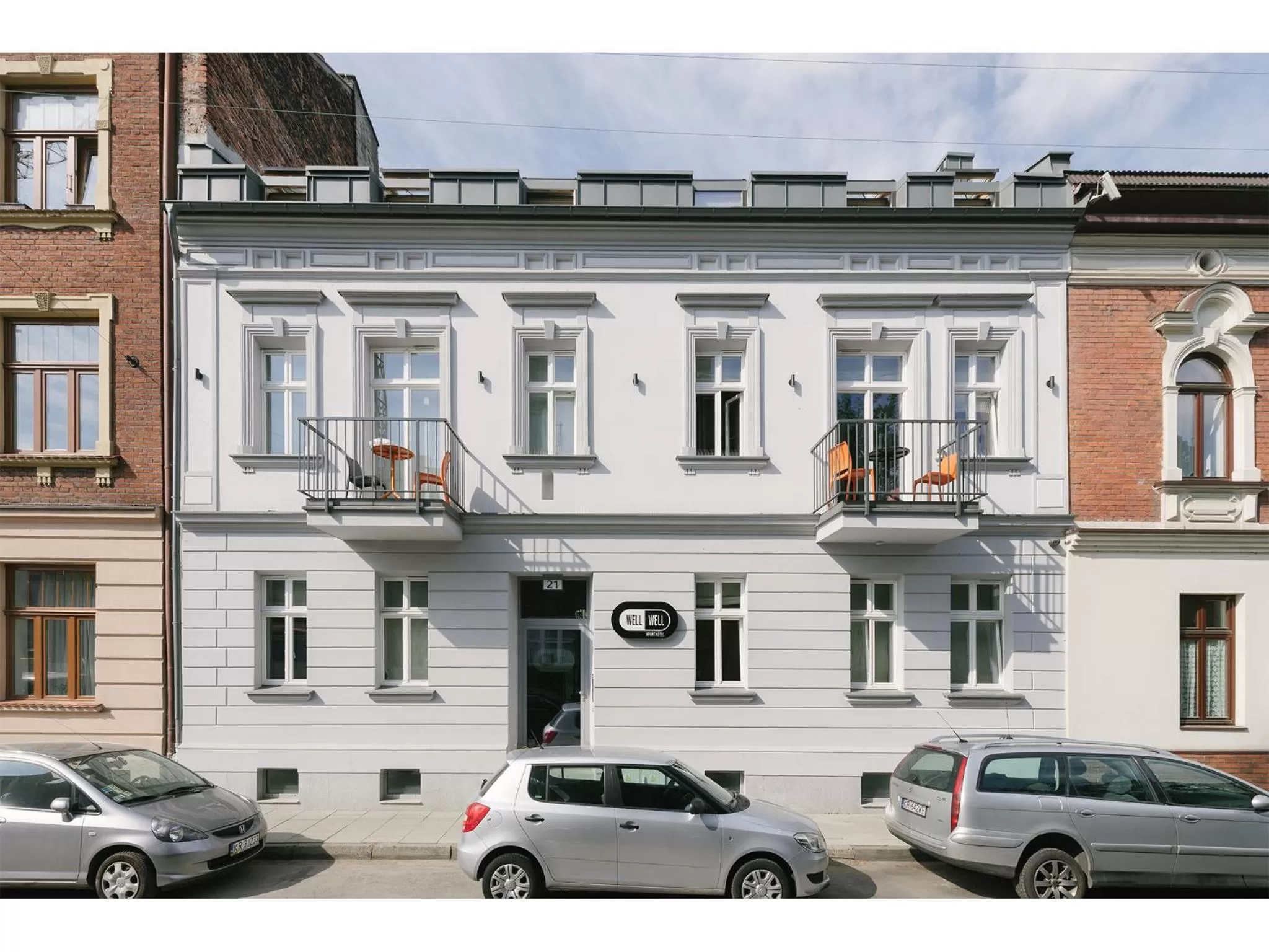 Facade/entrance in Well Well Aparthotel