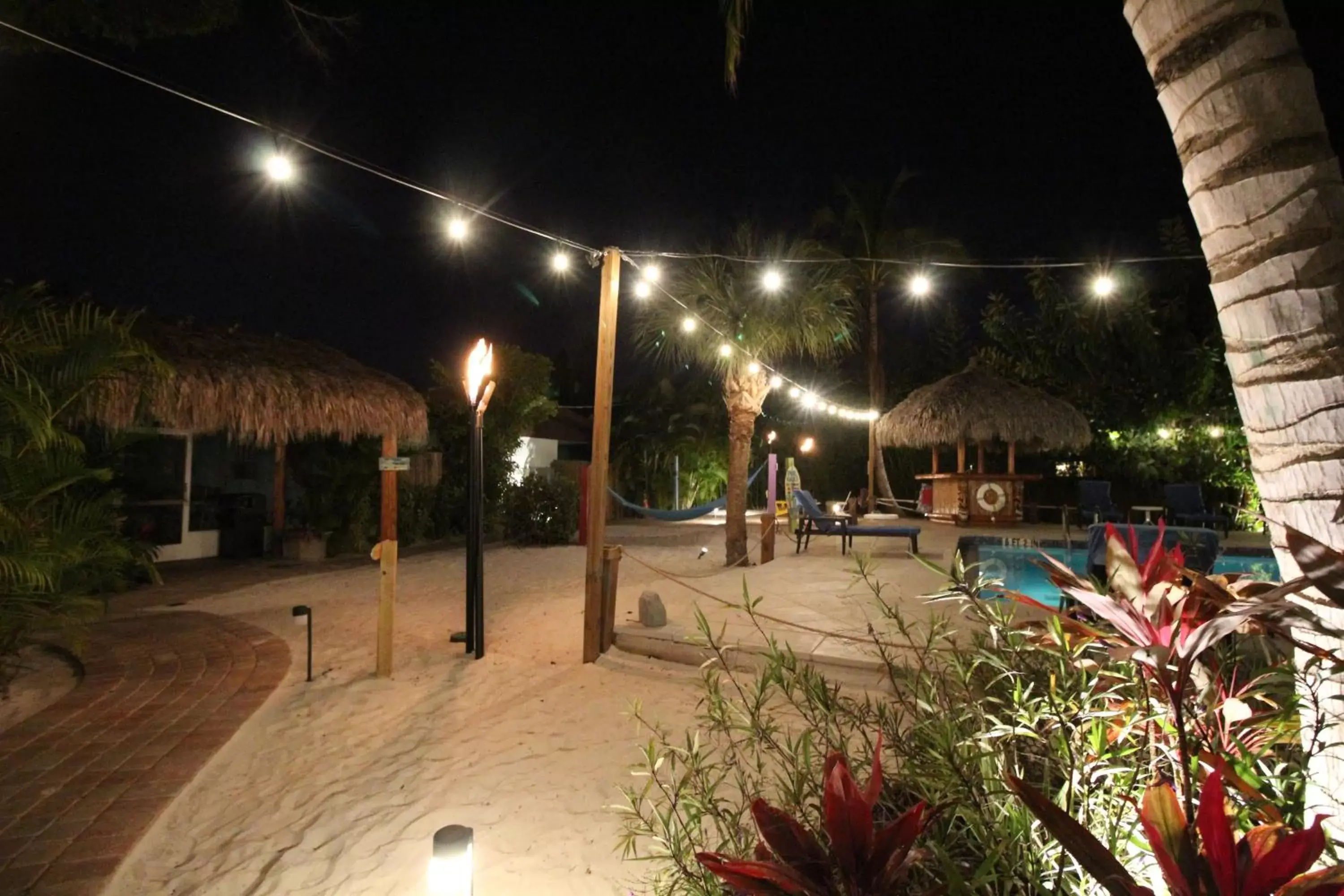 Swimming pool in Siesta Key Palms Resort