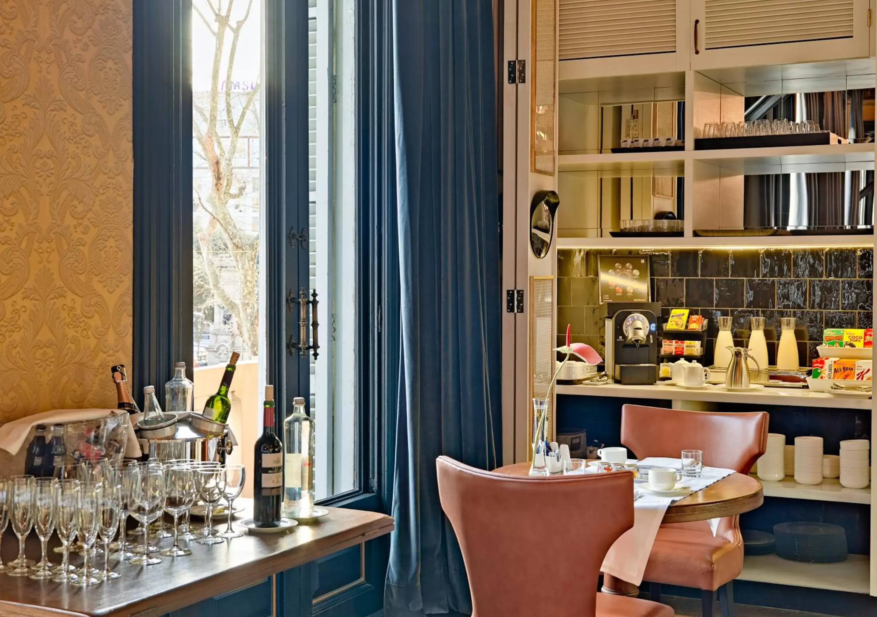 Breakfast, Restaurant/Places to Eat in Boutique Hotel H10 Catalunya Plaza