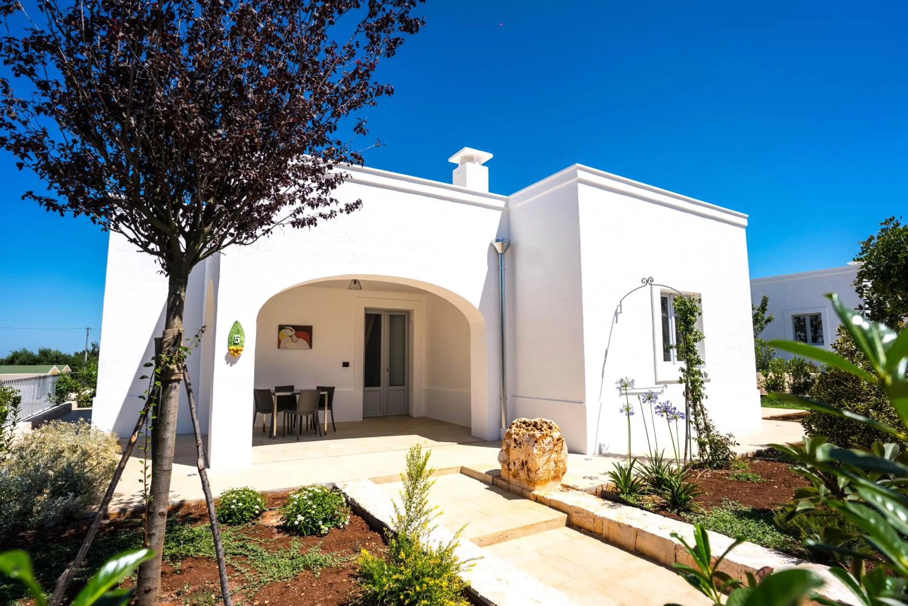 Property building in Borgo Cozzana