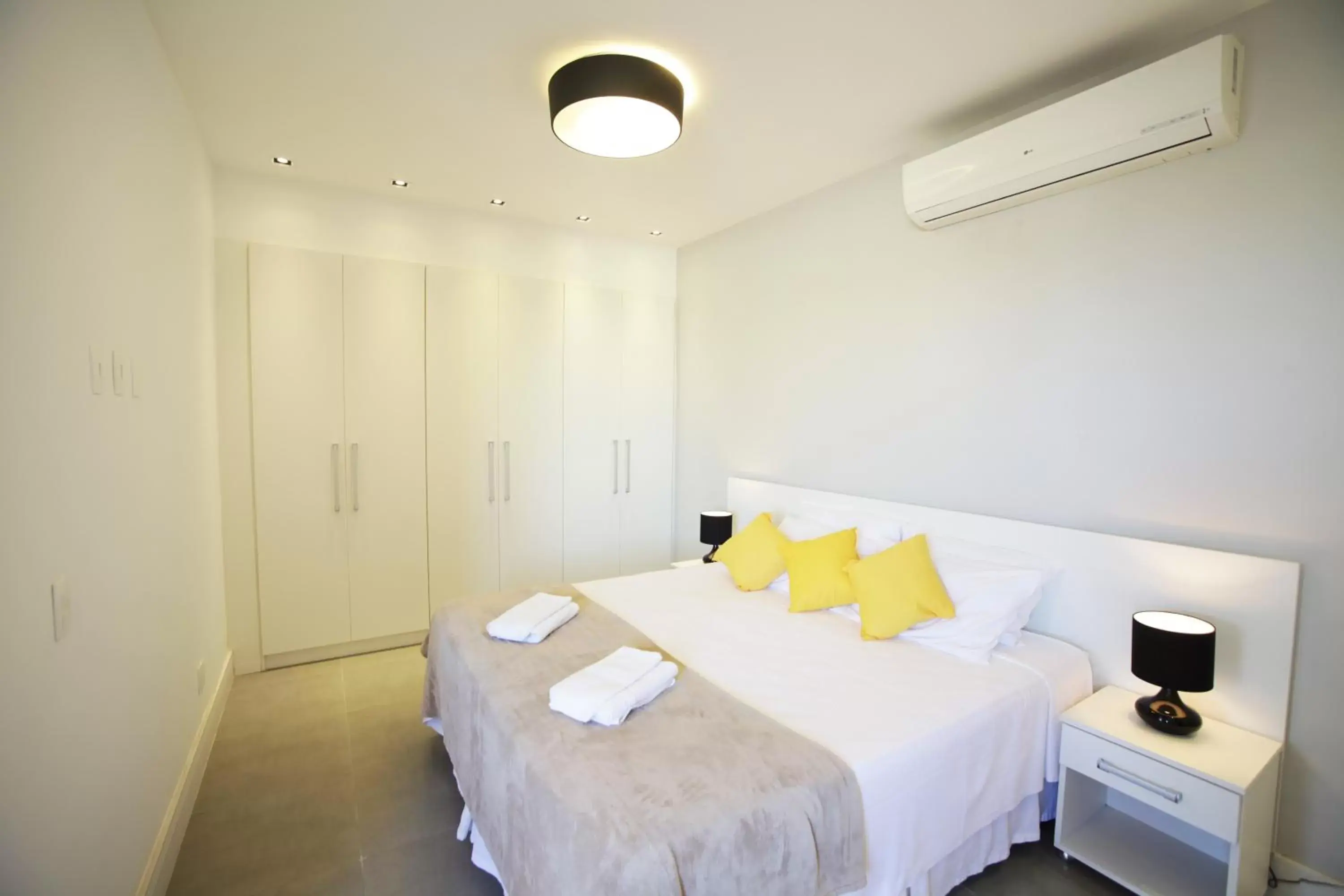 Apartment with Terrace in New Sugar Loft Apartments Apartment with Terrace in New Sugar Loft Apartments