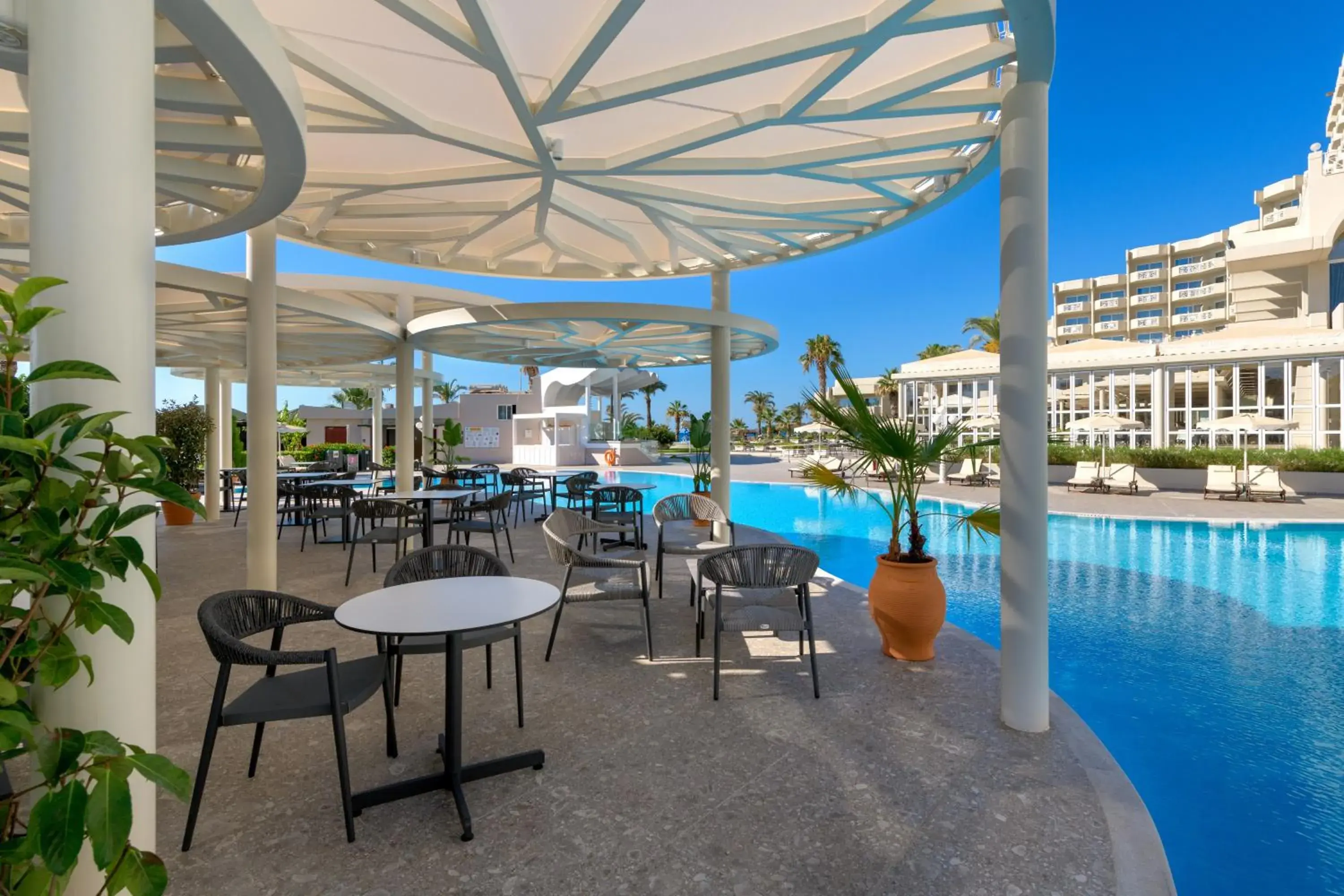Lounge or bar, Swimming Pool in Rodos Palladium Leisure & Wellness