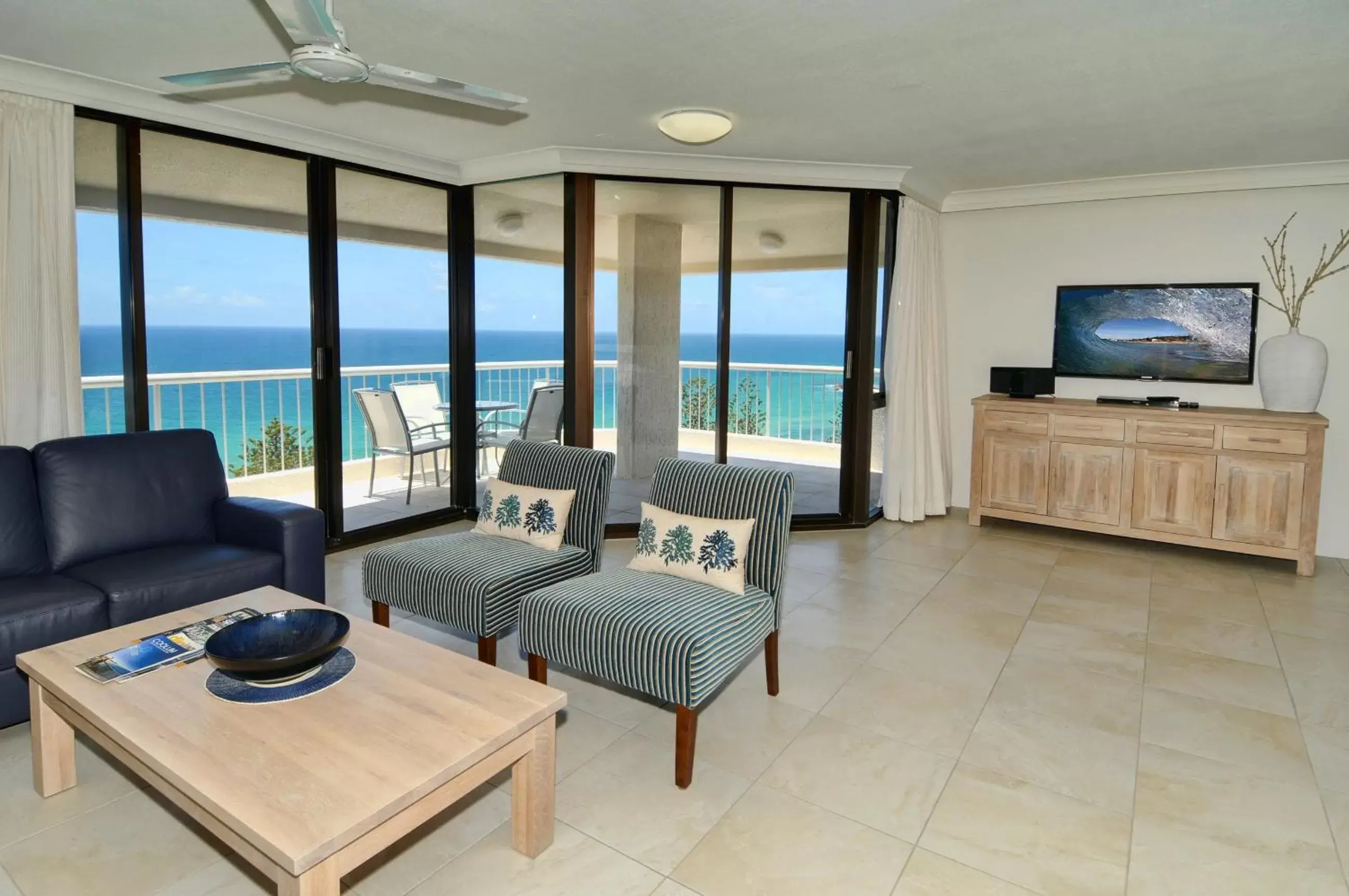 Living room, Seating Area in Coolum Caprice