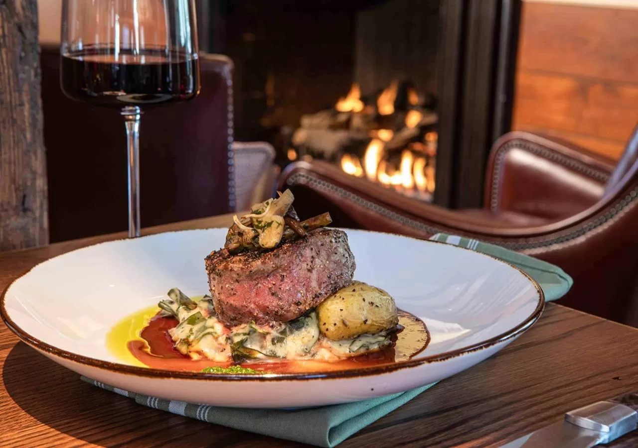 Restaurant/places to eat in Boar's Head Resort