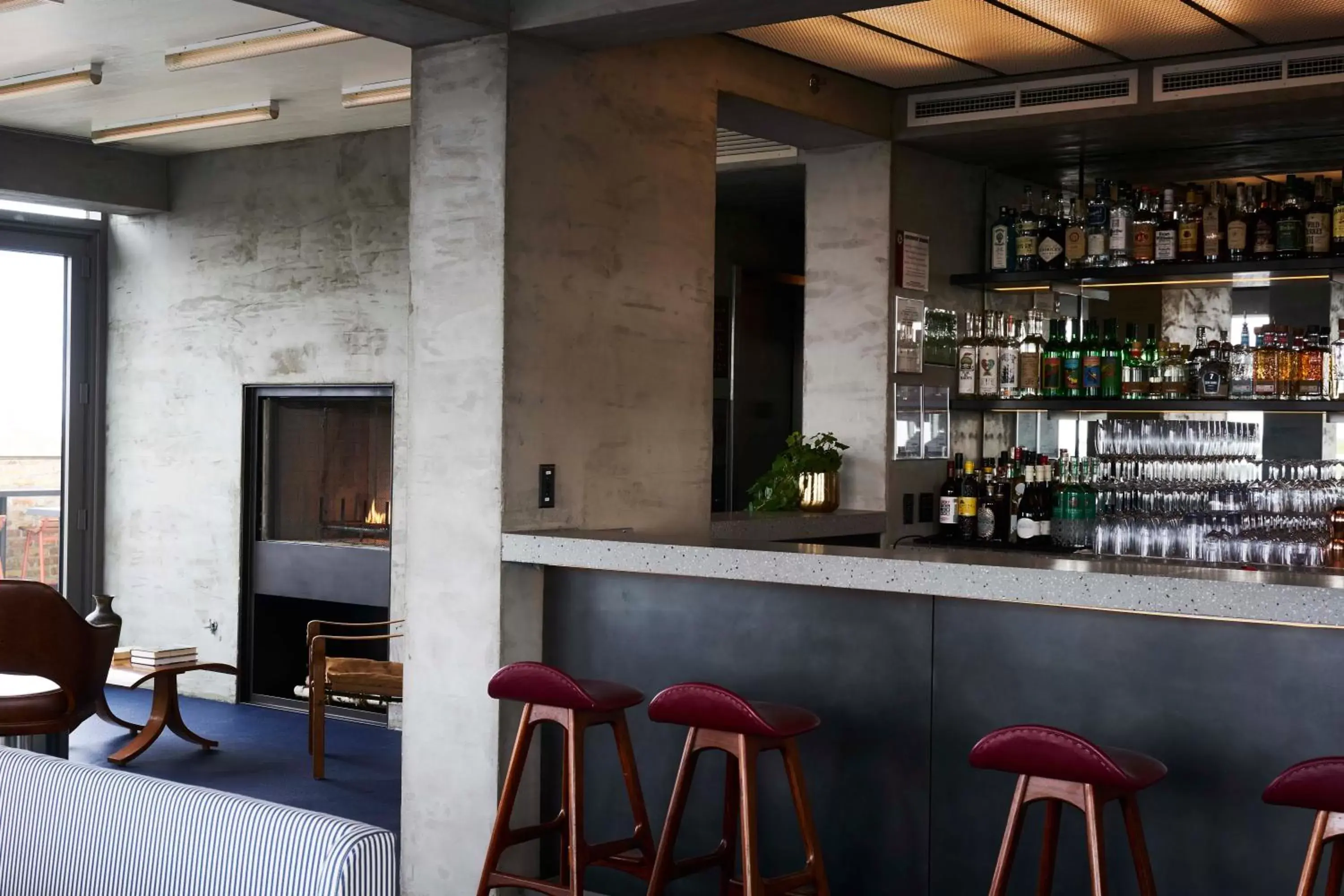 Restaurant/places to eat, Lounge/Bar in The Robey, Chicago, a Member of Design Hotels