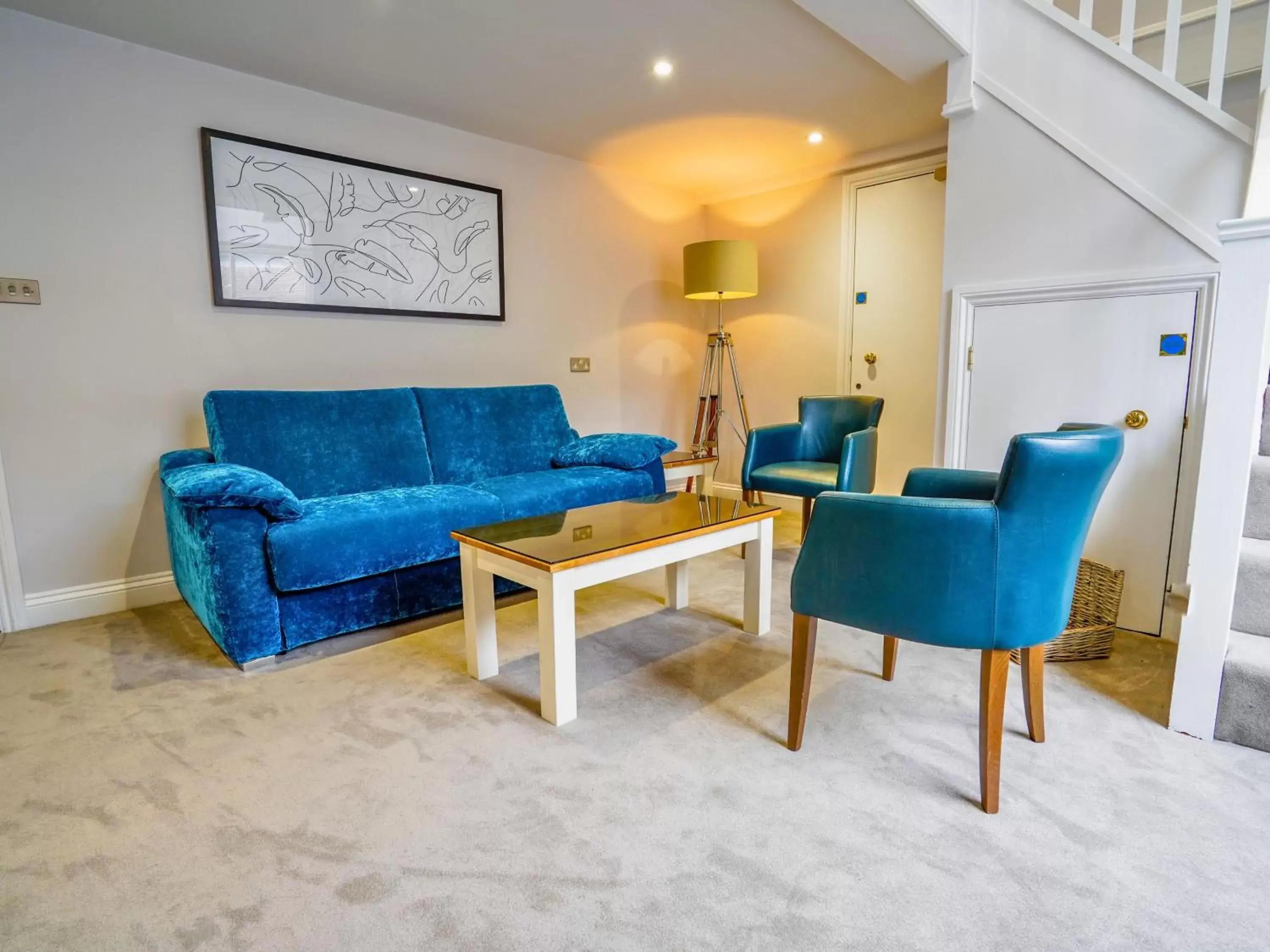 Bedroom, Seating Area in Villiers Hotel