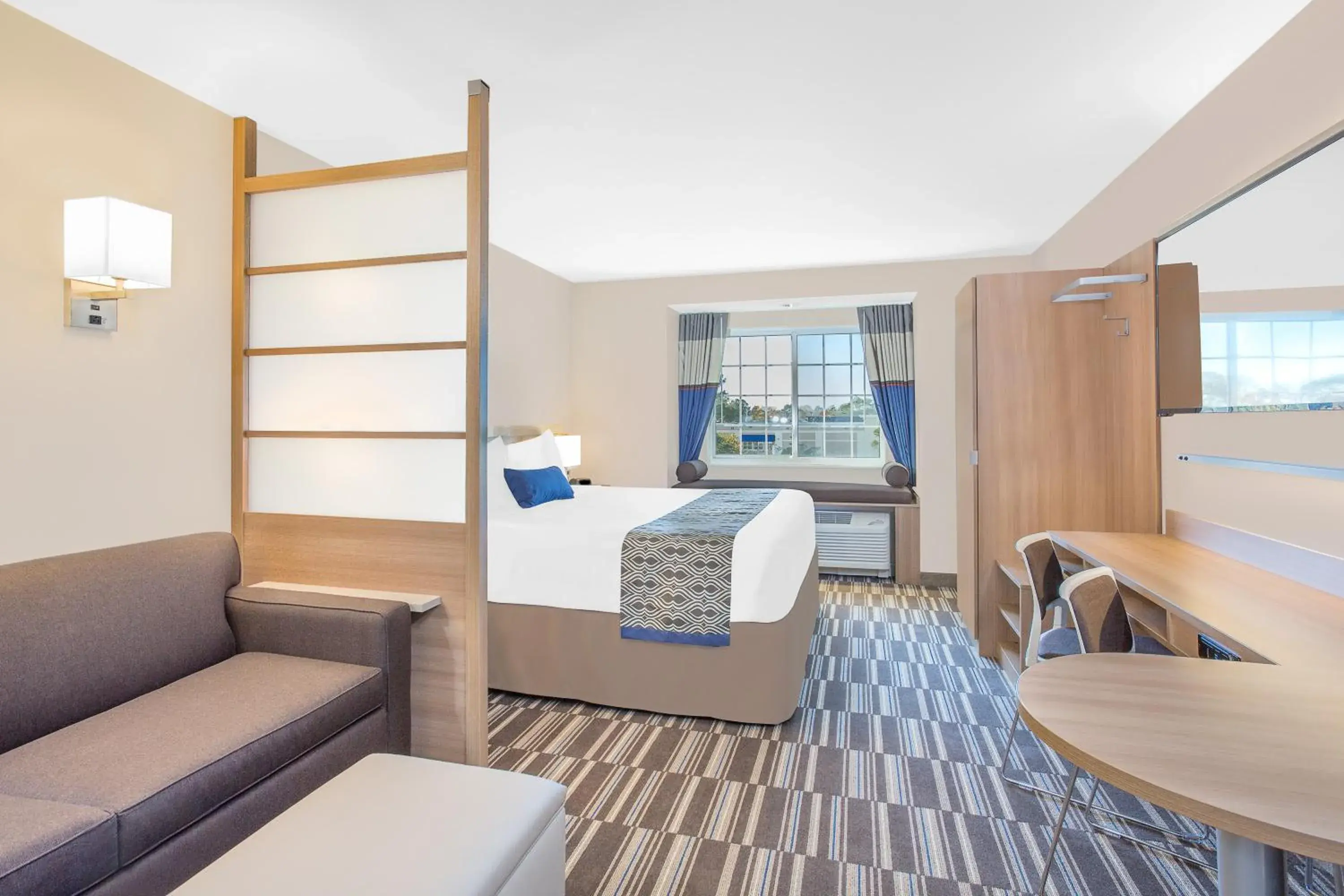 Bedroom in Microtel Inn & Suites by Wyndham Ocean City