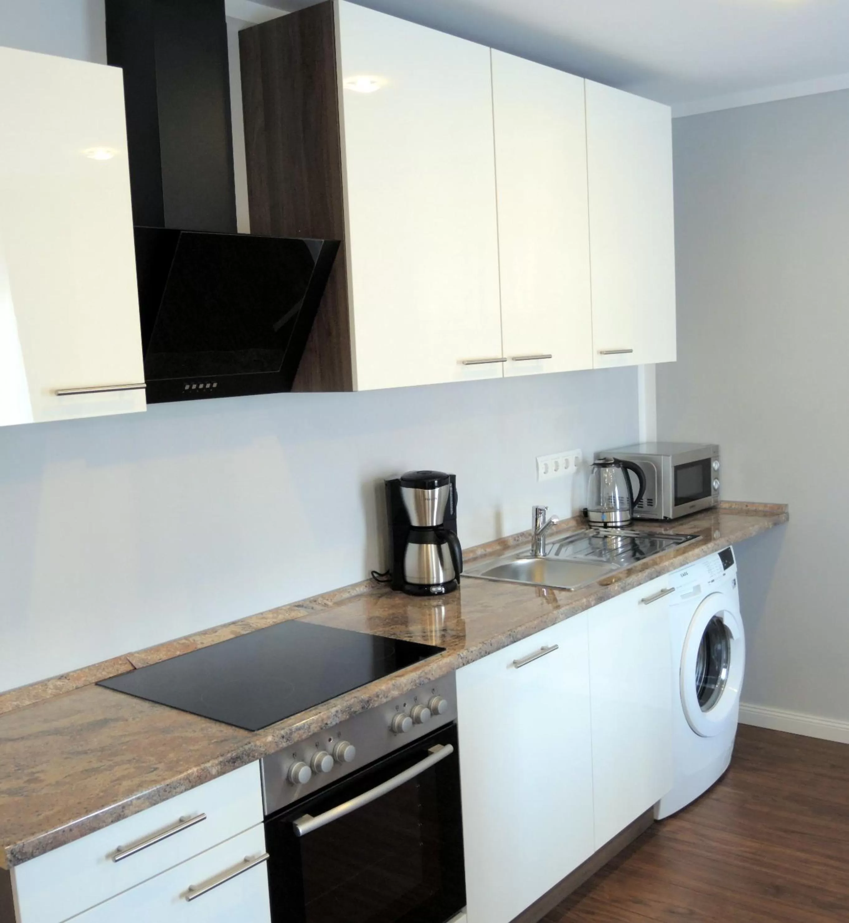 Kitchen or kitchenette in Merkel Villa Apartamente