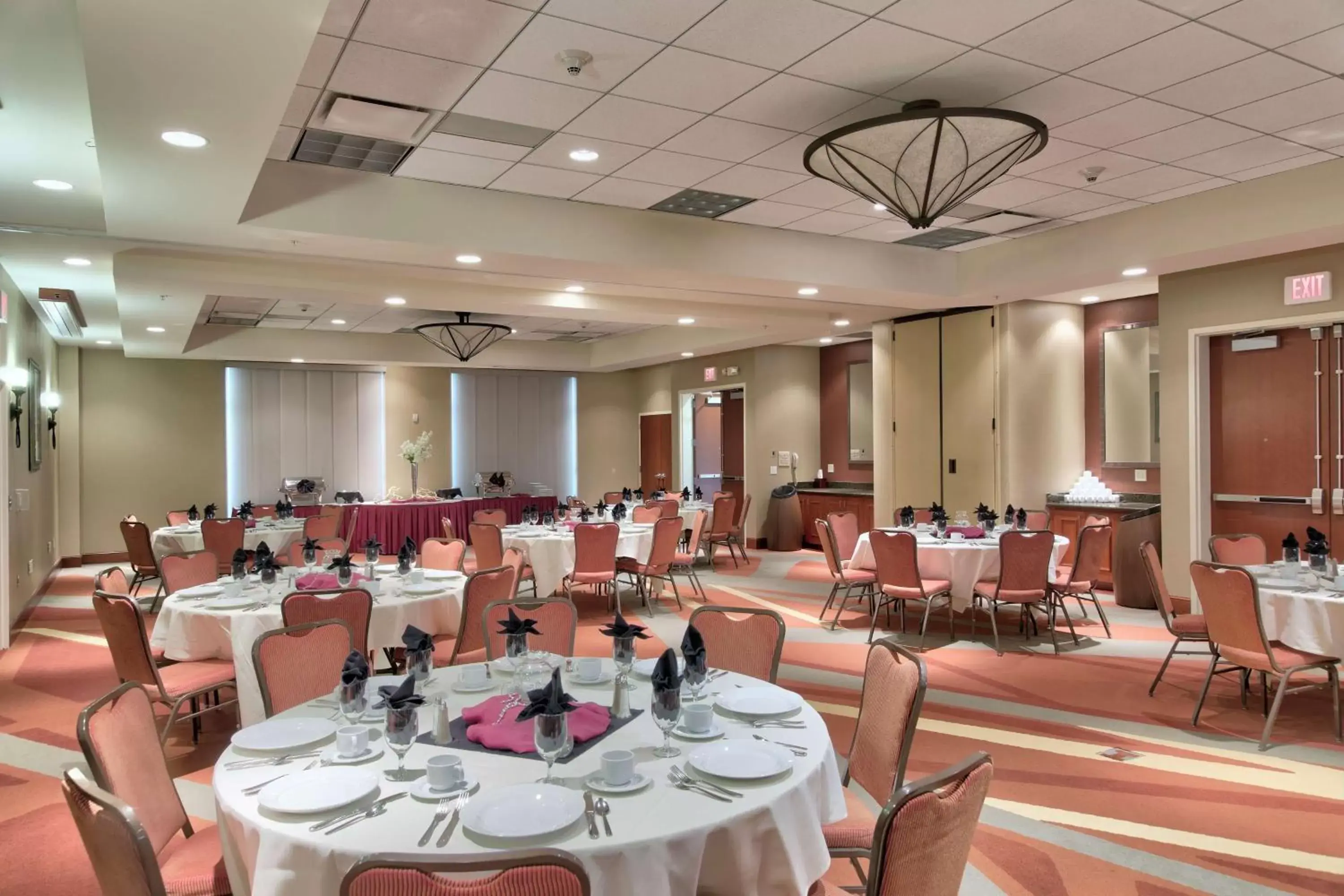 Meeting/conference room, Restaurant/Places to Eat in Hilton Garden Inn Laramie
