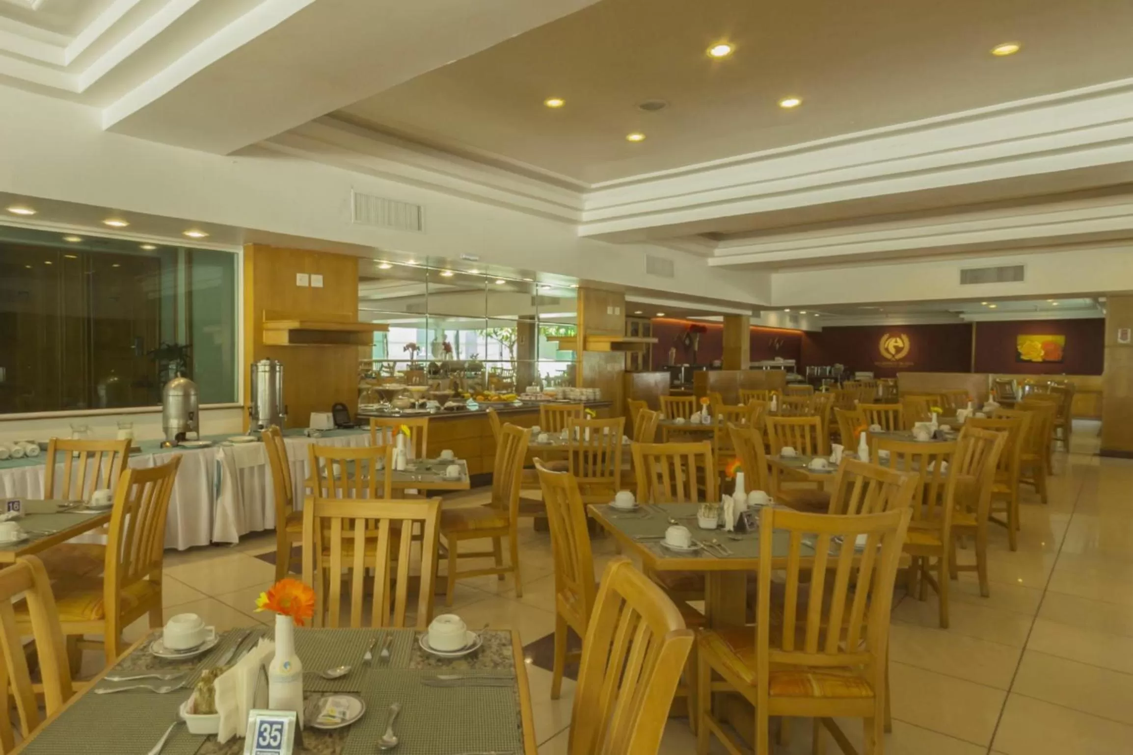 Restaurant/places to eat in Hotel Atlântico Búzios Convention