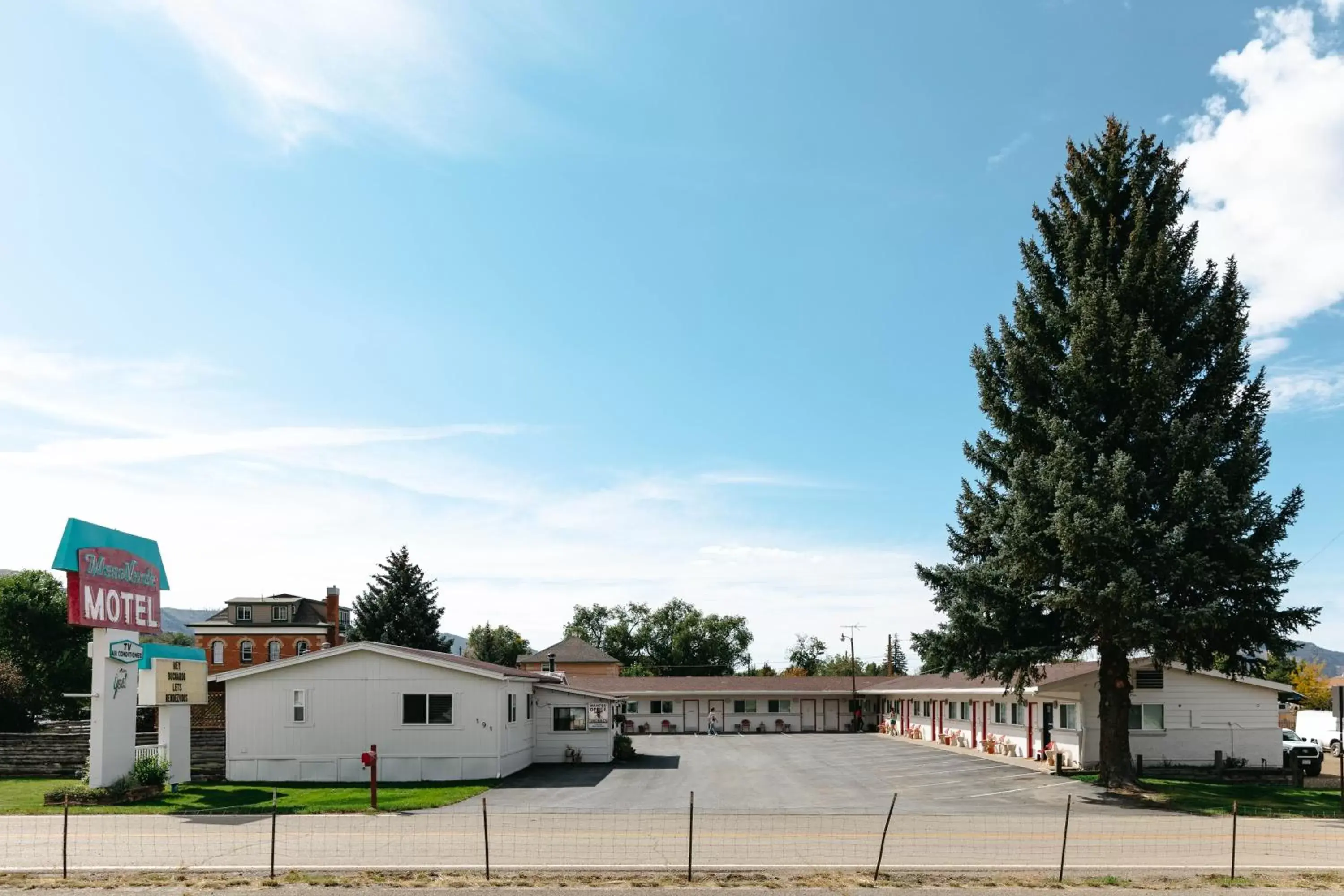 Property Building in Mesa Verde Motel