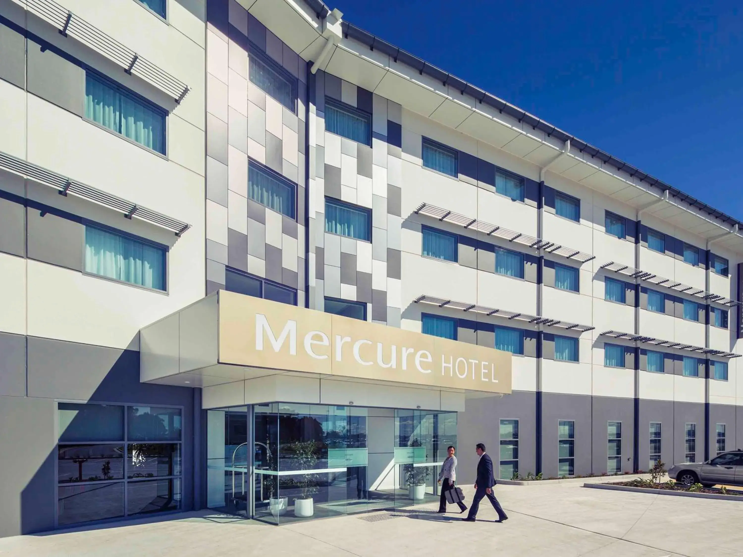 Property building in Mercure Newcastle Airport