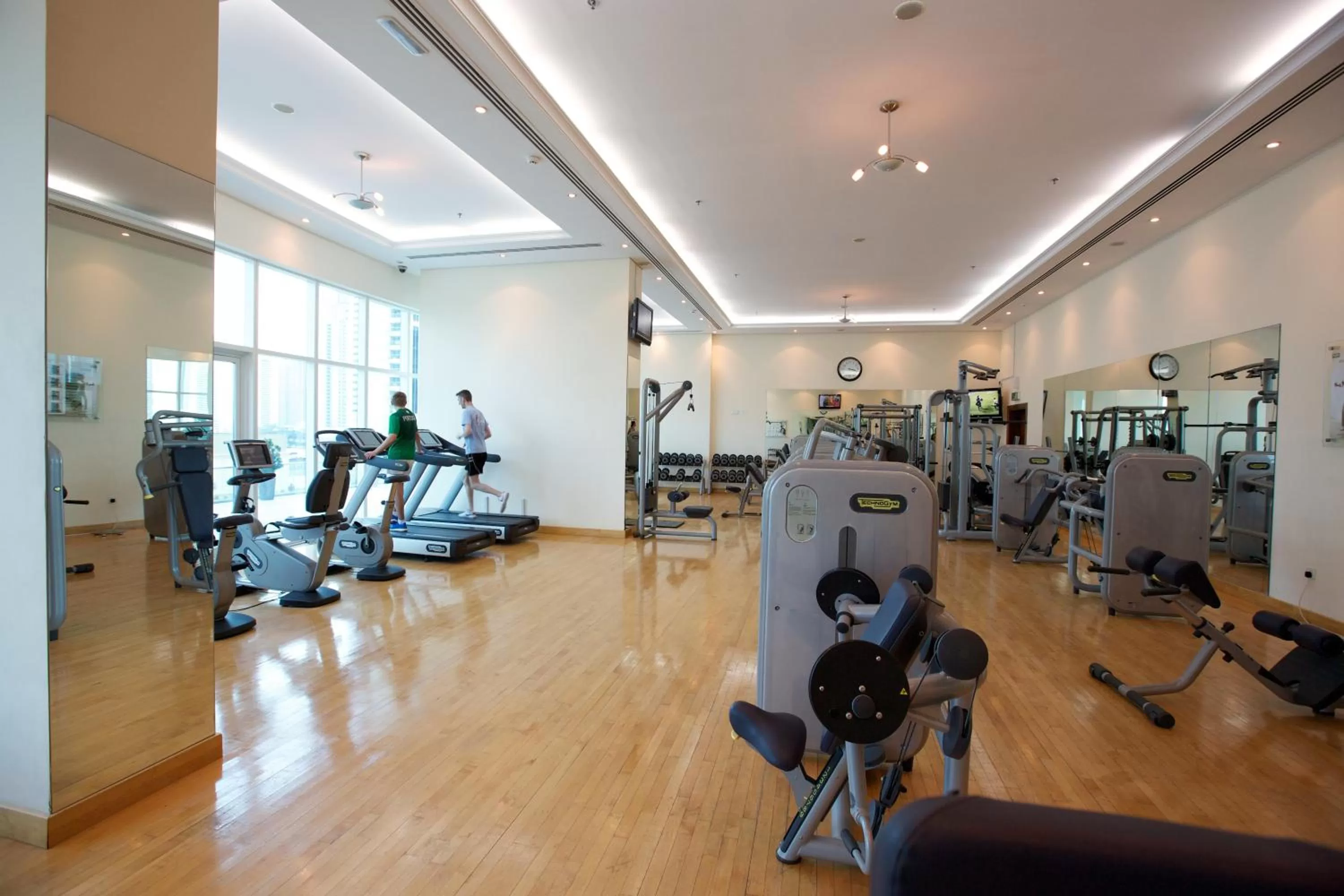 Fitness centre/facilities in Tamani Marina Hotel & Apartments
