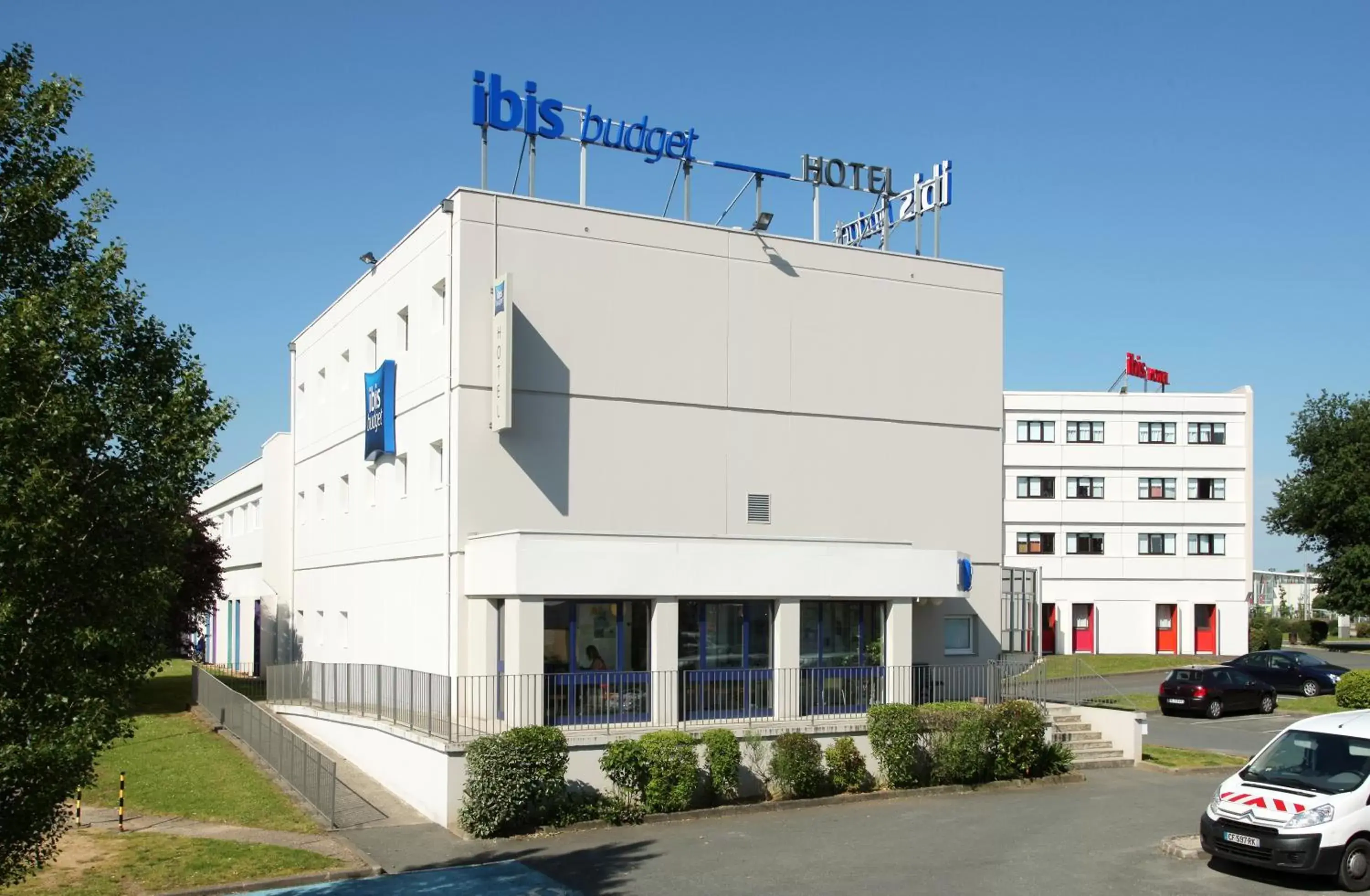 Facade/entrance, Property Building in ibis budget Poitiers Sud