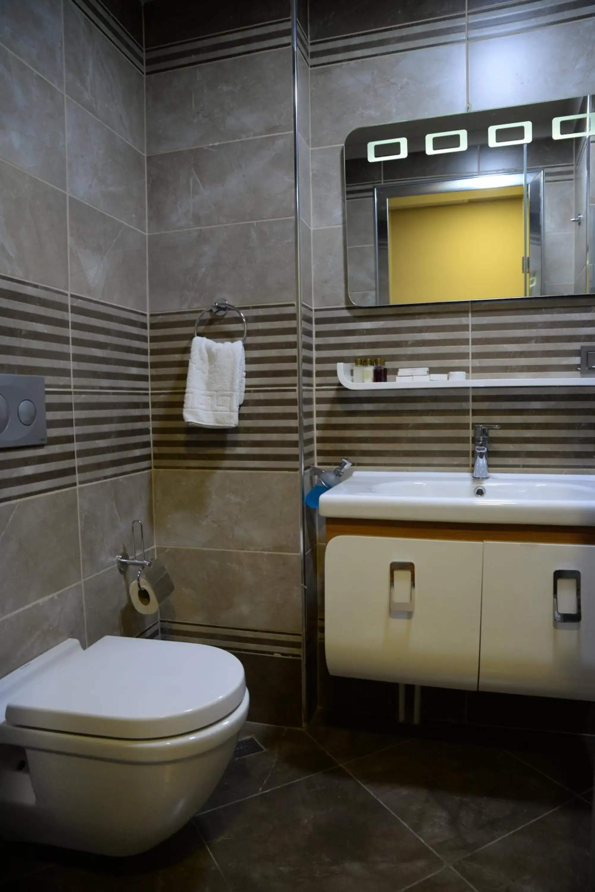 Bathroom in Ferman Apart Hotel