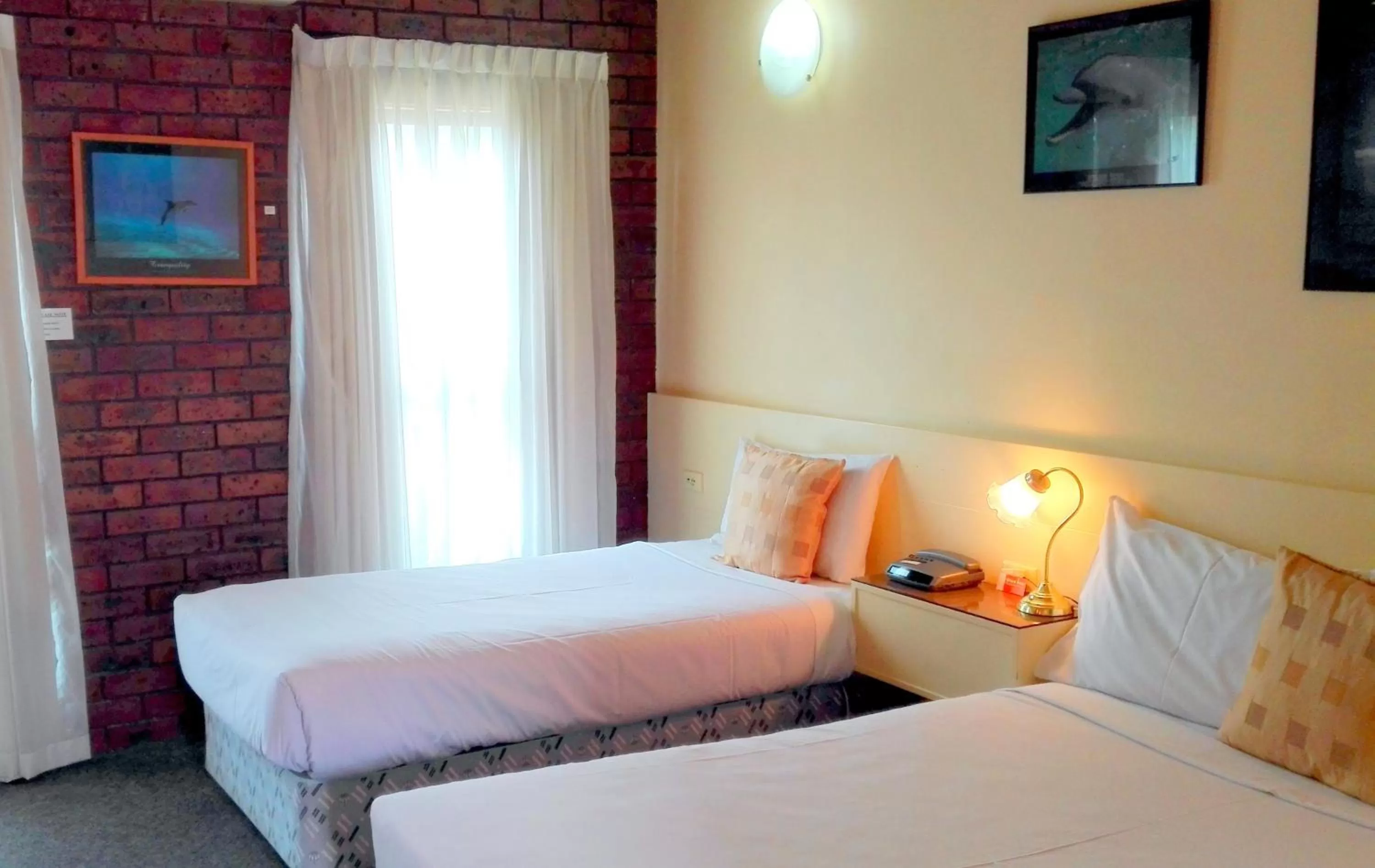 Bedroom, Bed in Glen Inn