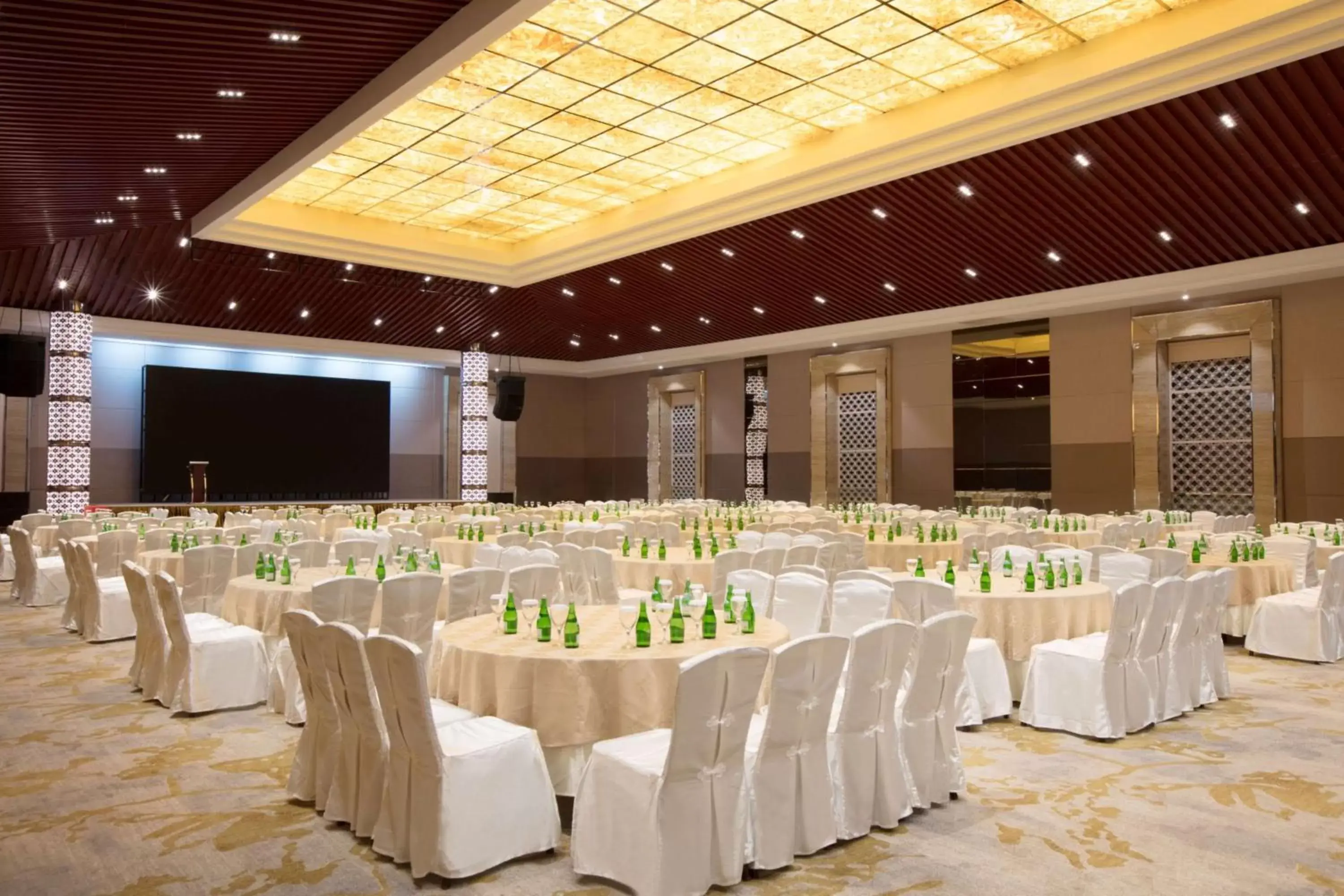 Banquet/Function facilities, Banquet Facilities in Best Western Premier Panbil