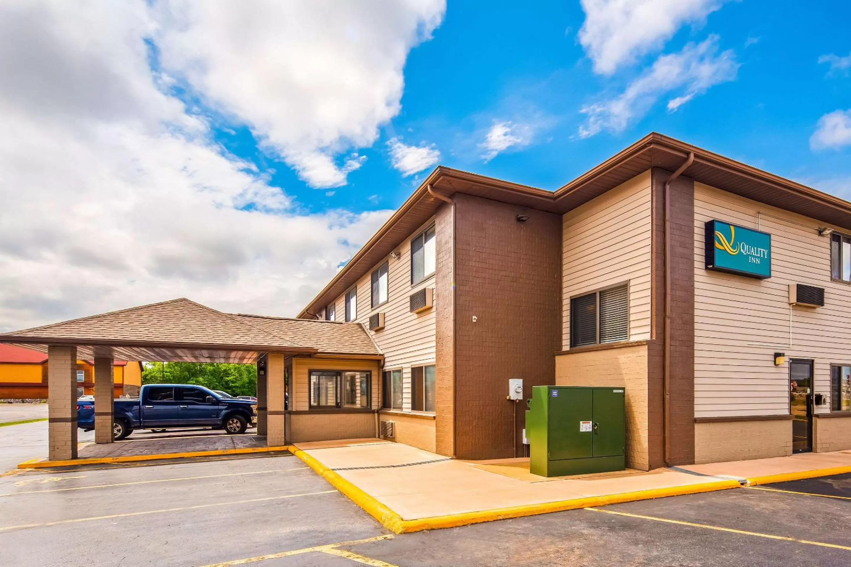 Property building in Quality Inn Tomah