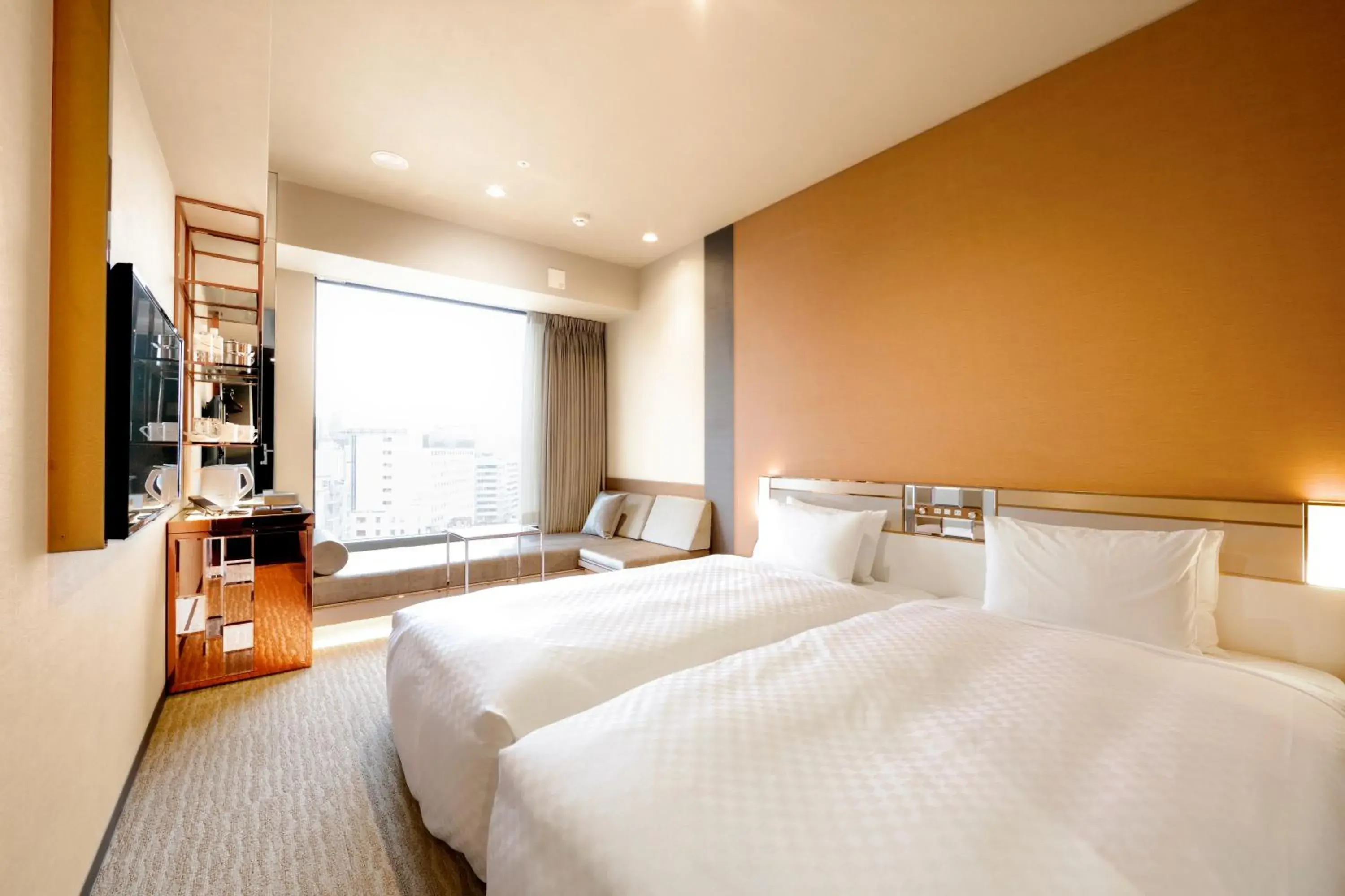 Photo of the whole room, Bed in Candeo Hotels Tokyo Roppongi
