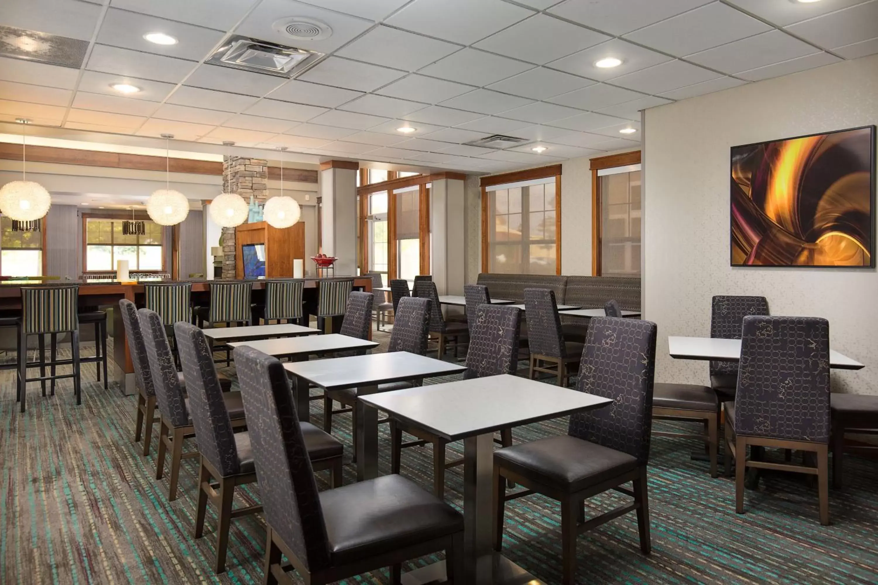 Restaurant/Places to Eat in Residence Inn Dayton North