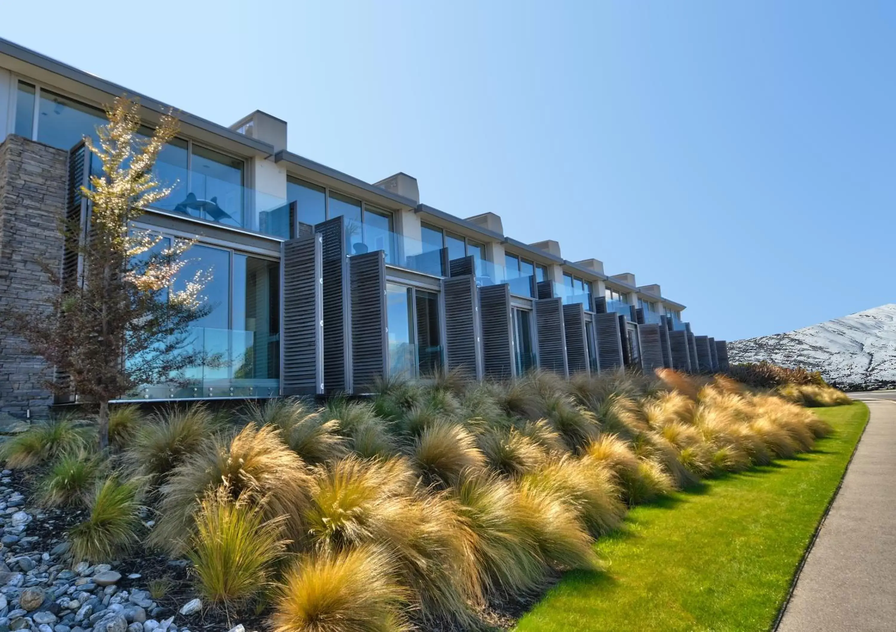 Facade/entrance, Property Building in Swiss-Belsuites Pounamu Queenstown