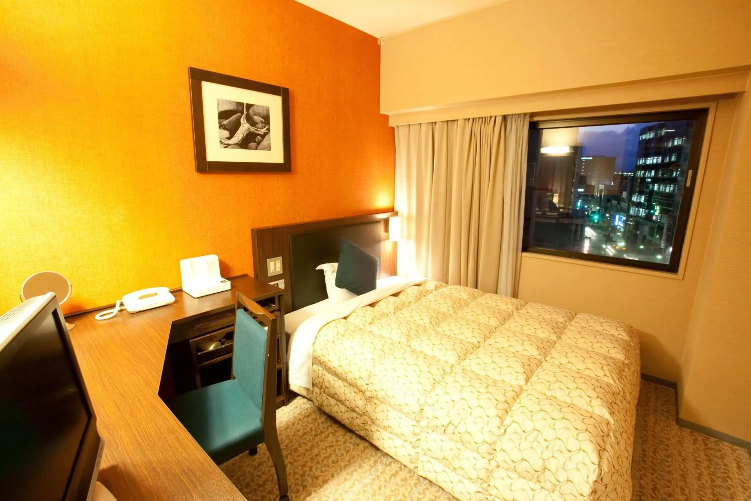 Photo of the whole room, Bed in Toyama Manten Hotel