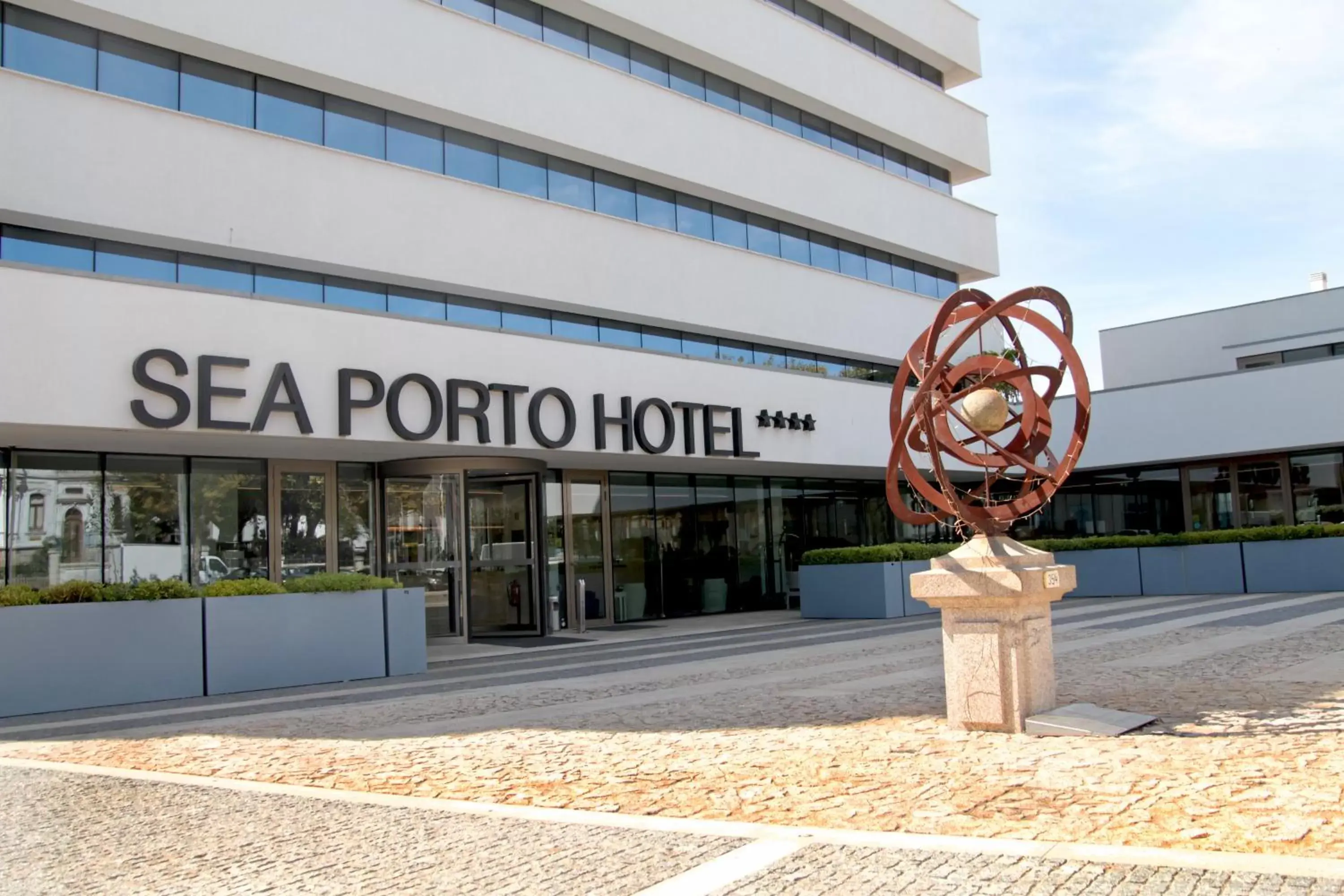 Property Building in Sea Porto Hotel
