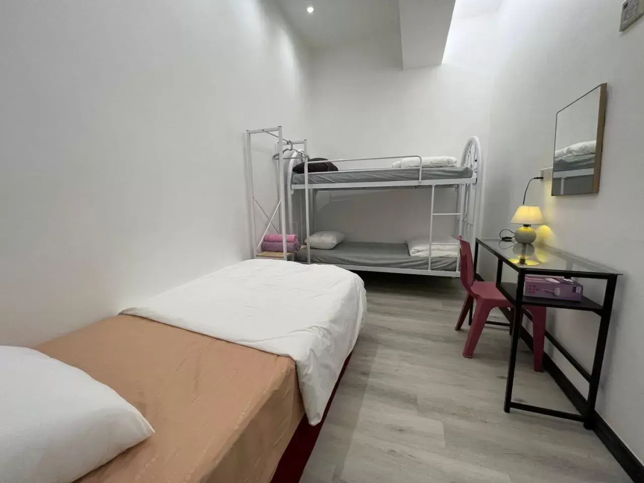 Bed in One Point Inn King Centre Bed in One Point Inn King Centre