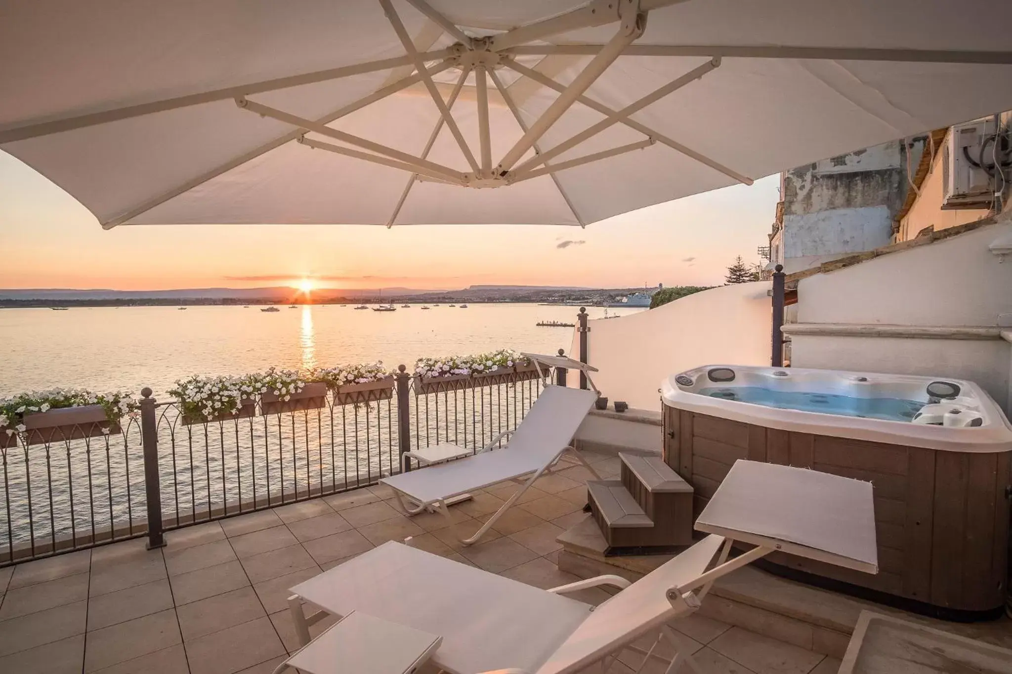 Balcony/Terrace in Palazzo Alfeo Aparthotel