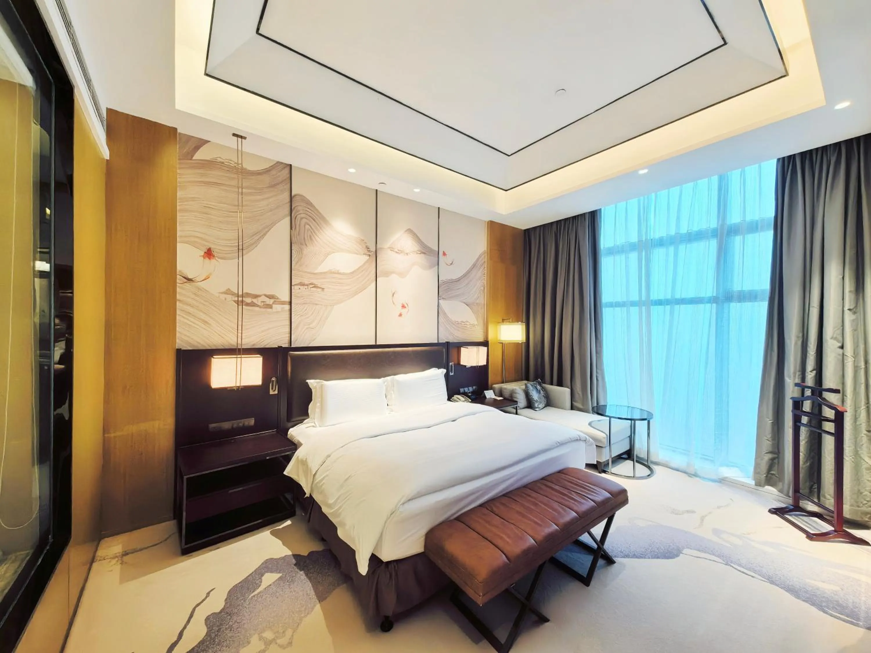 Bedroom, Bed in DoubleTree By Hilton Ningbo Beilun