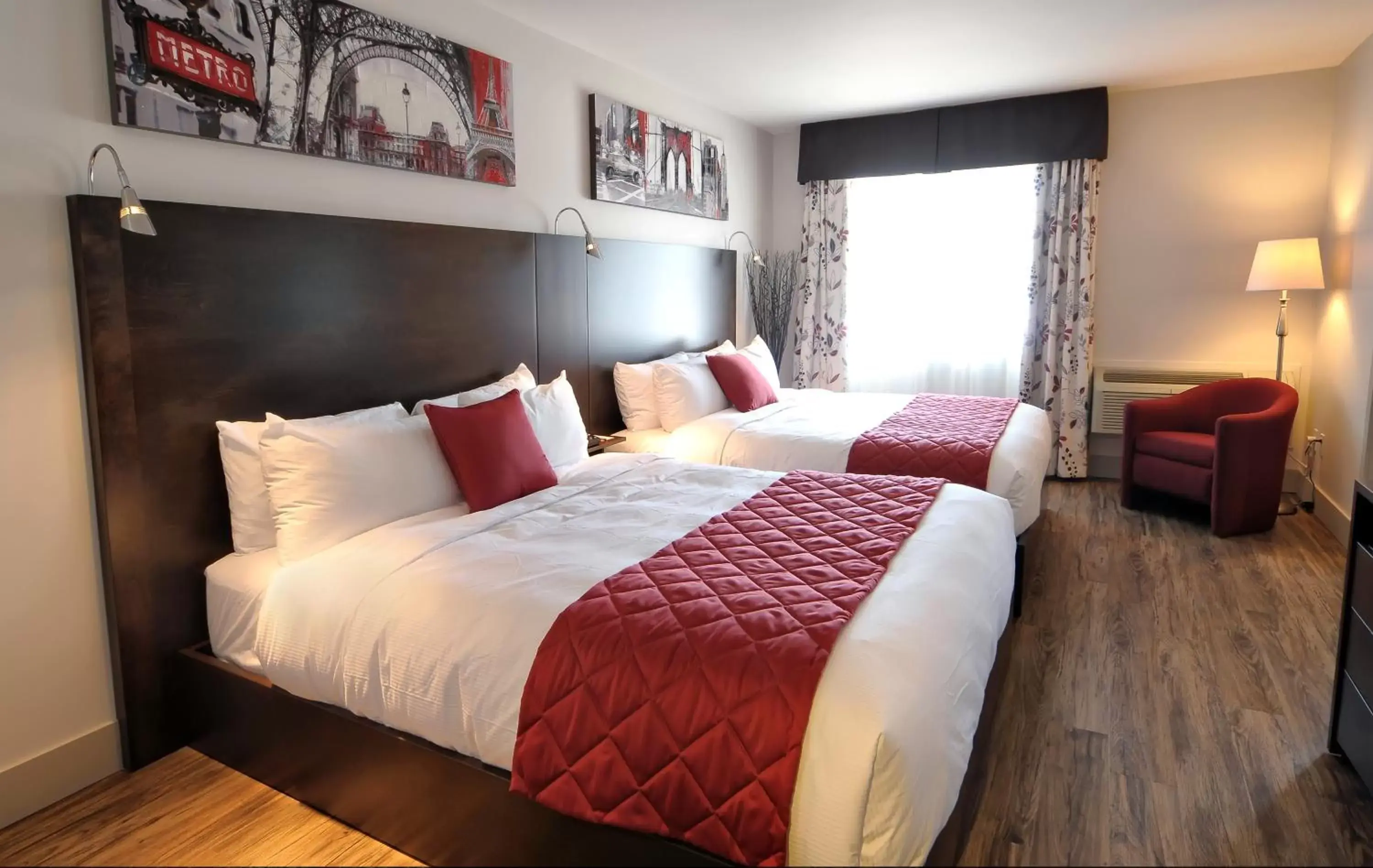 Photo of the whole room, Bed in Hôtel Le Floral